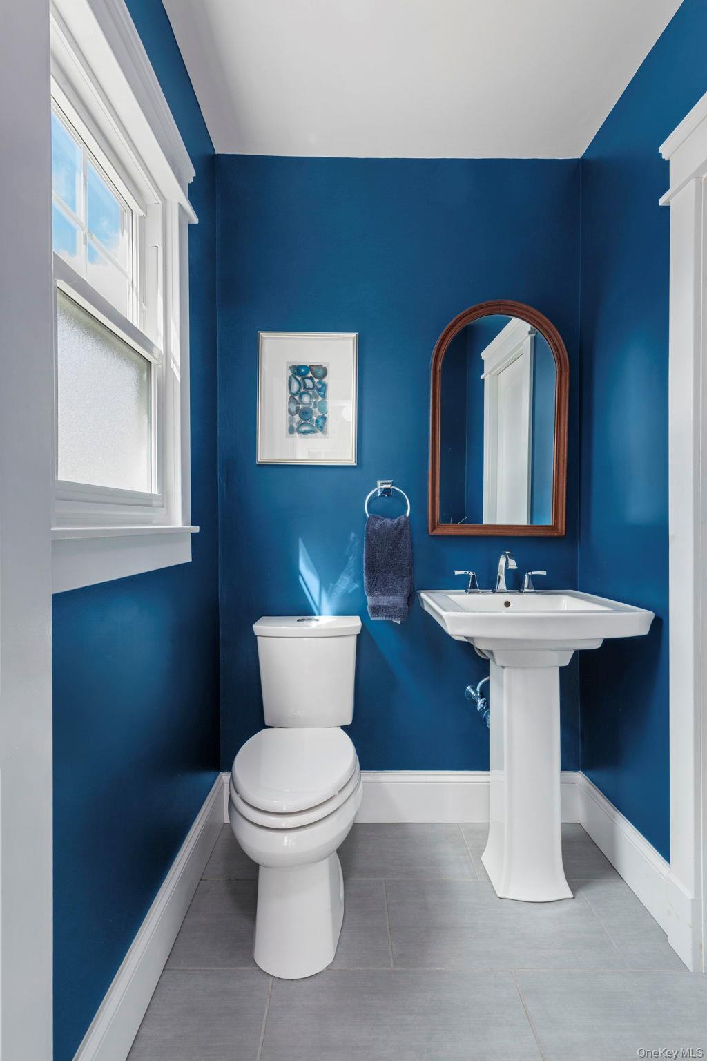 #8 photo, 420 Scranton Avenue, नासाउ काउंटी Lynbrook , NY 11563