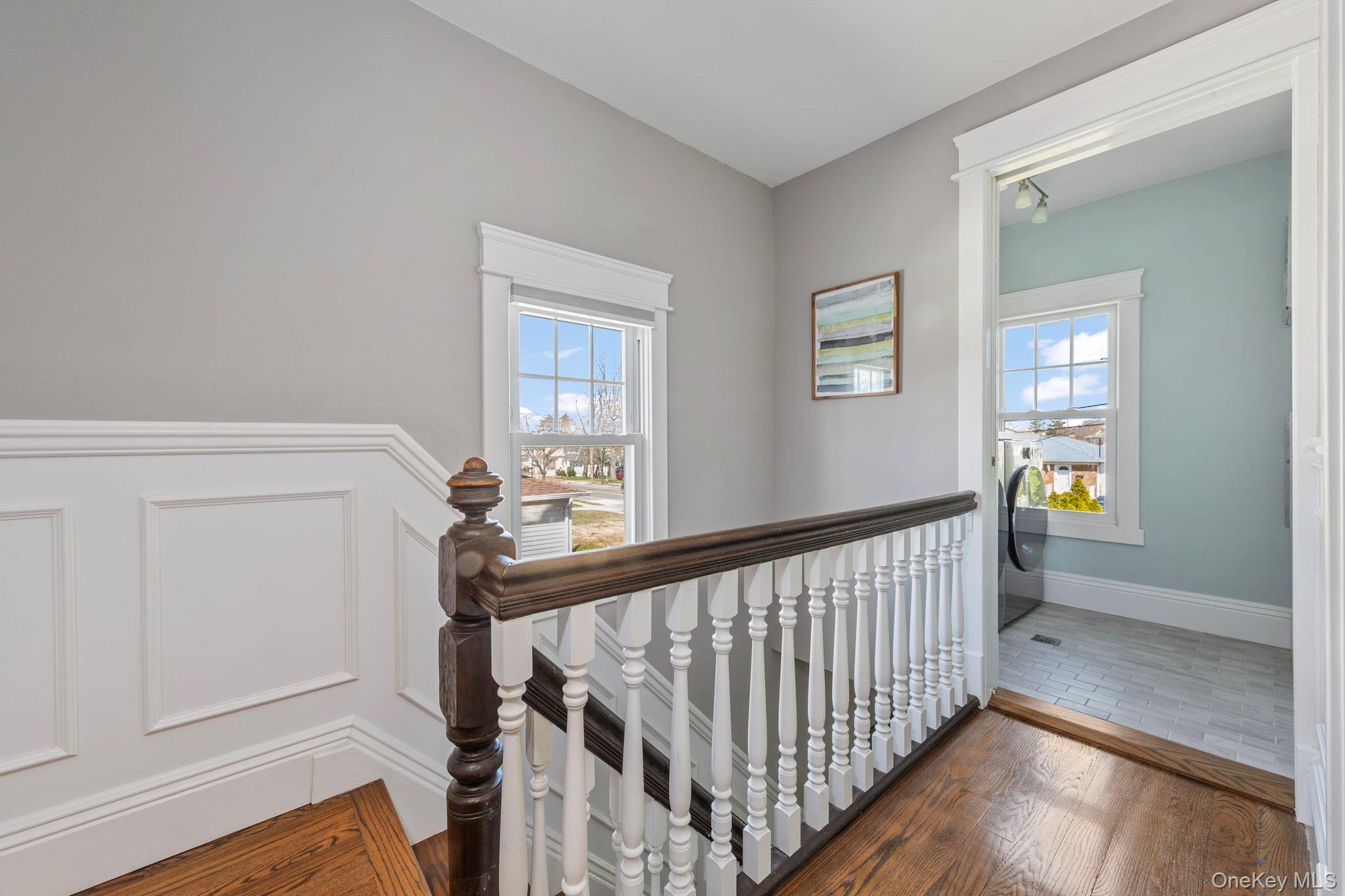 #9 photo, 420 Scranton Avenue, नासाउ काउंटी Lynbrook , NY 11563