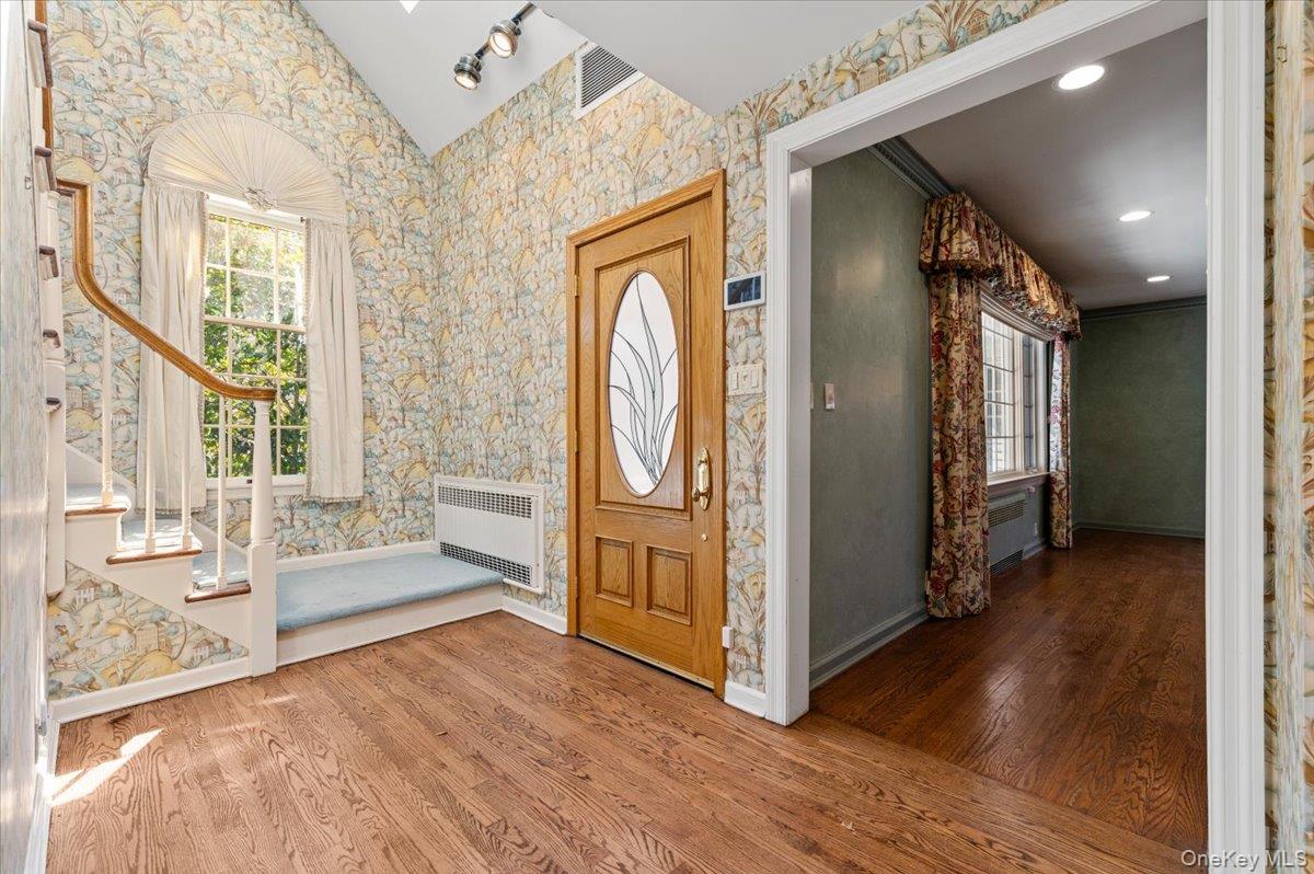 #3 photo, 2 Hickory Hill, নাসাউ কাউন্টি Roslyn Estates , NY 11576