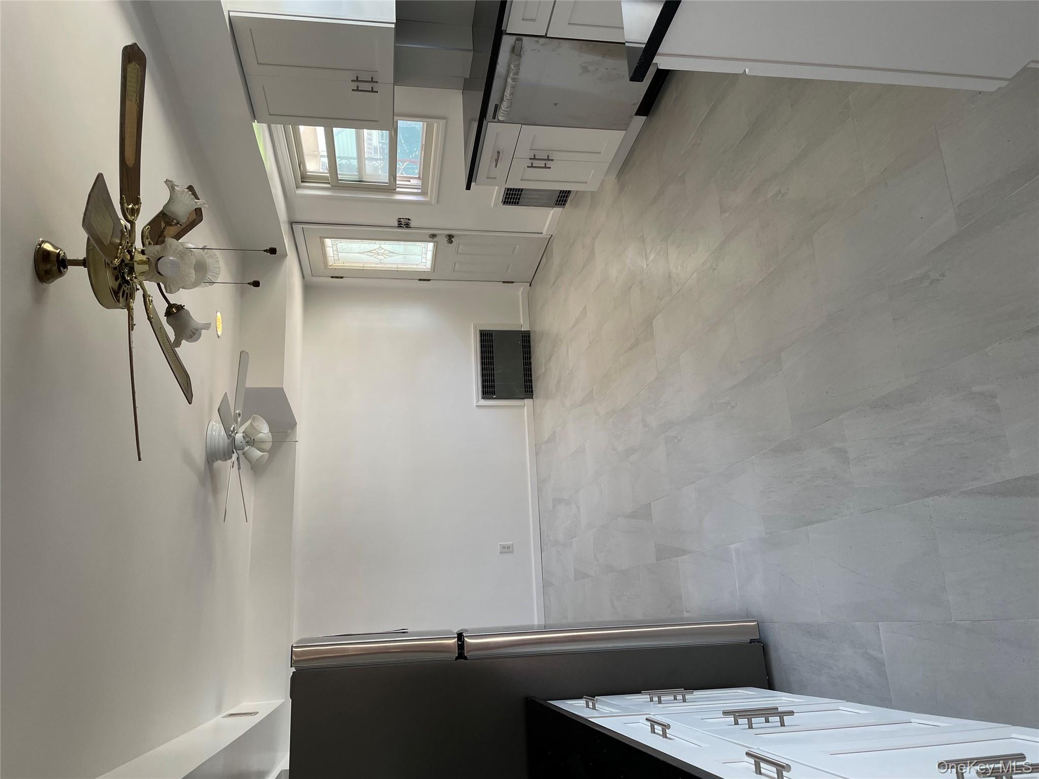 #6 photo, 26 Nassau Avenue, Glen Cove , NY 11542