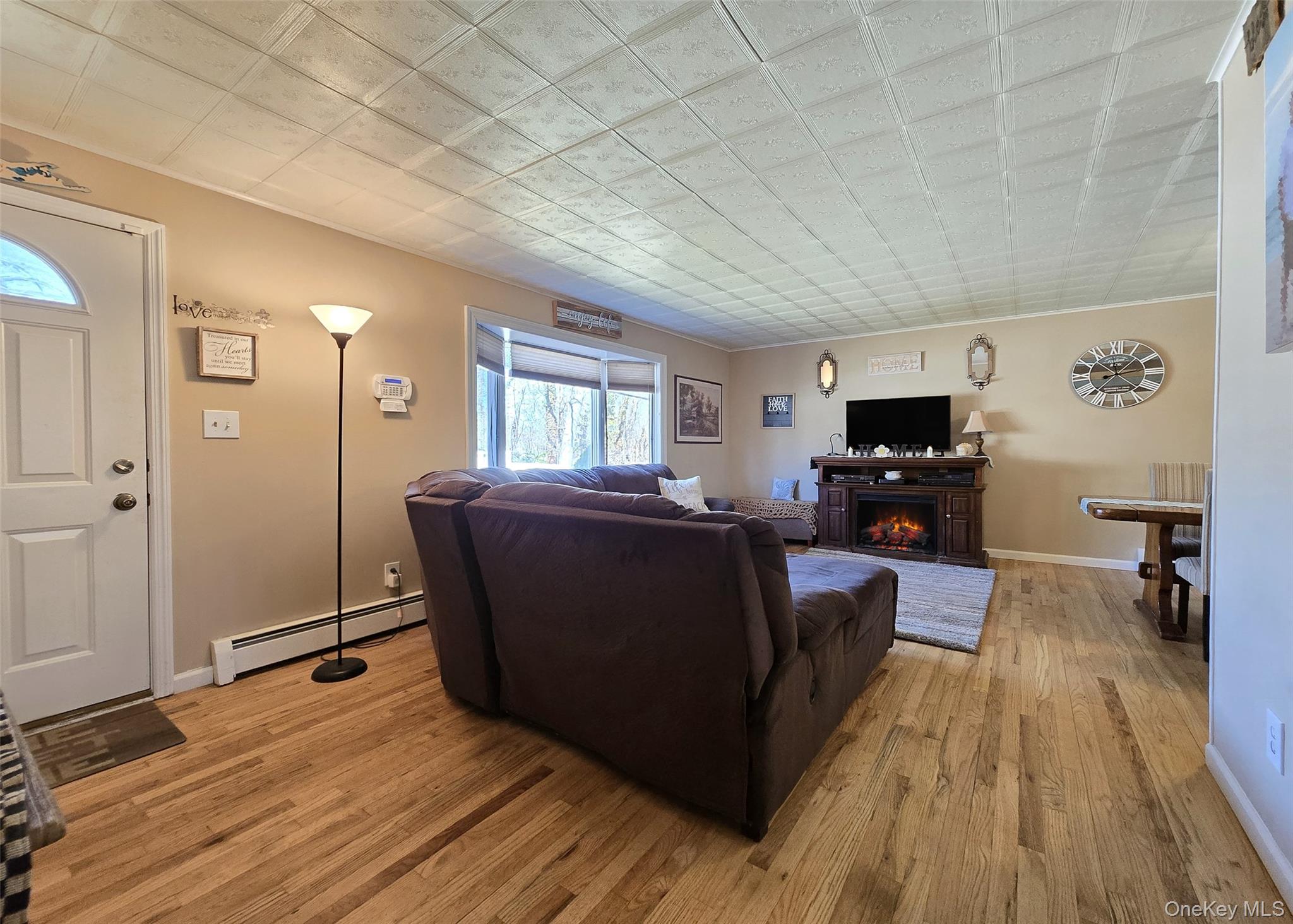 #6 photo, 174 Shelby Avenue, সাফোক কাউন্টি Holbrook , NY 11741