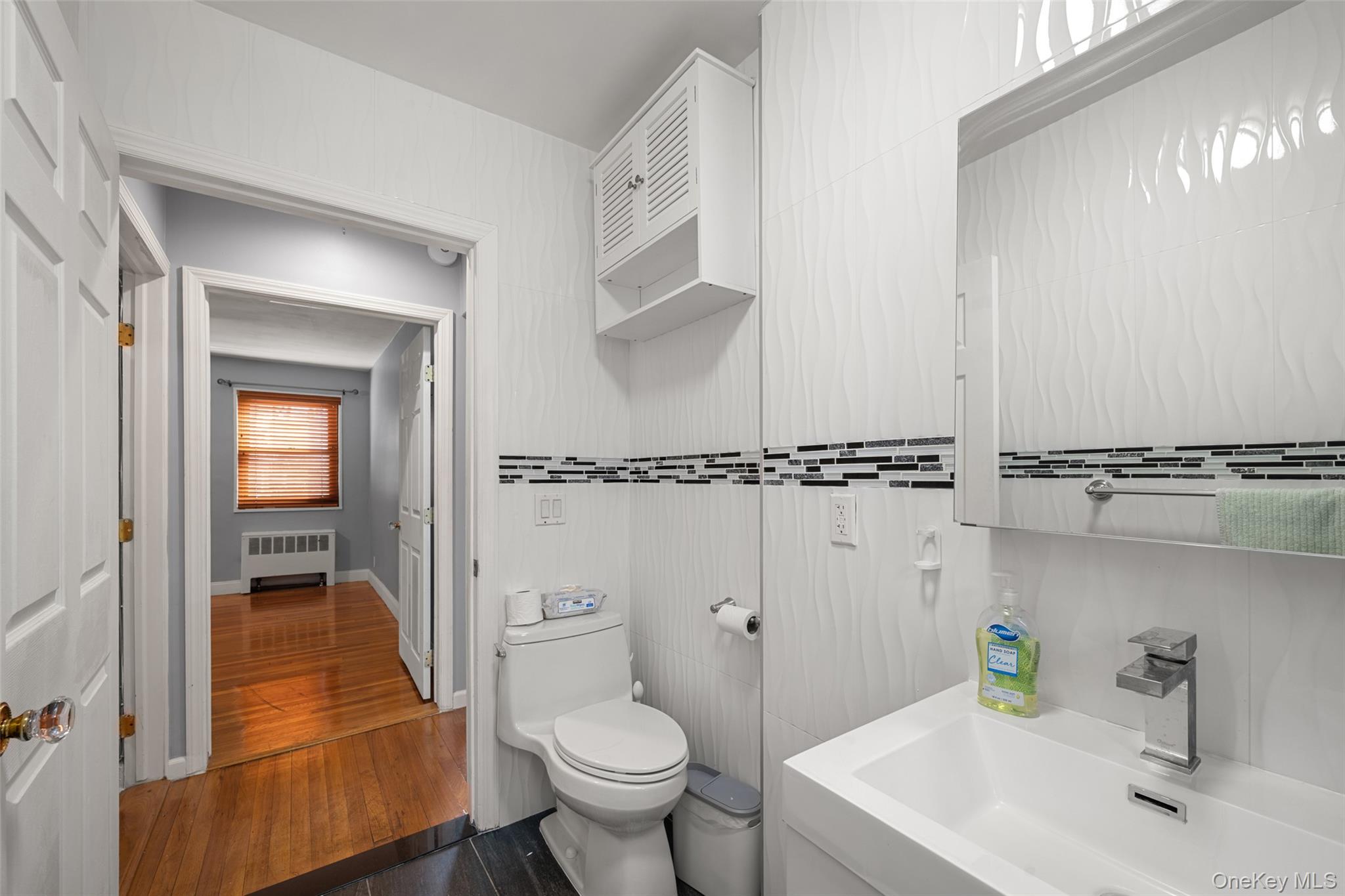 #14 photo, 246-29 57th Drive, কুইন্‌স Douglaston , NY 11362