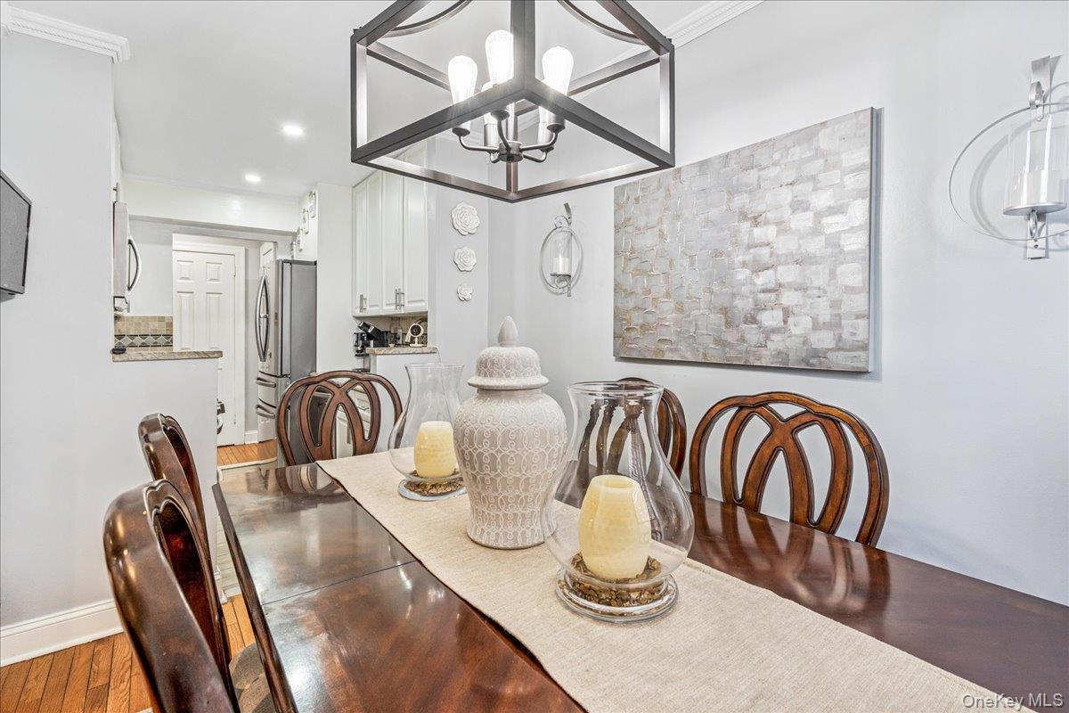 #11 photo, 59-30 108th Street, 뉴욕퀸즈 Corona , NY 11368