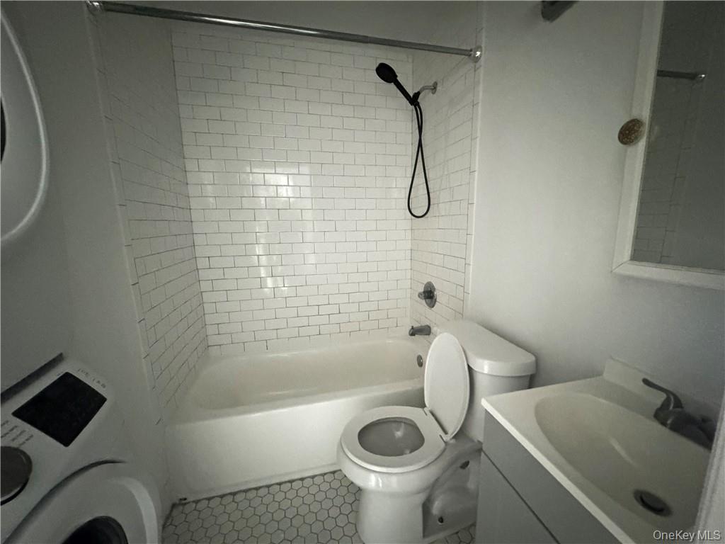 #12 photo, 1 Lexington Hill, Harriman , NY 10926