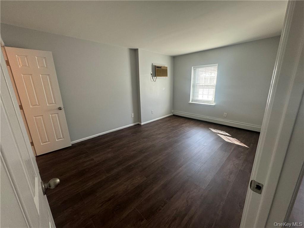 #7 photo, 1 Lexington Hill, Harriman , NY 10926