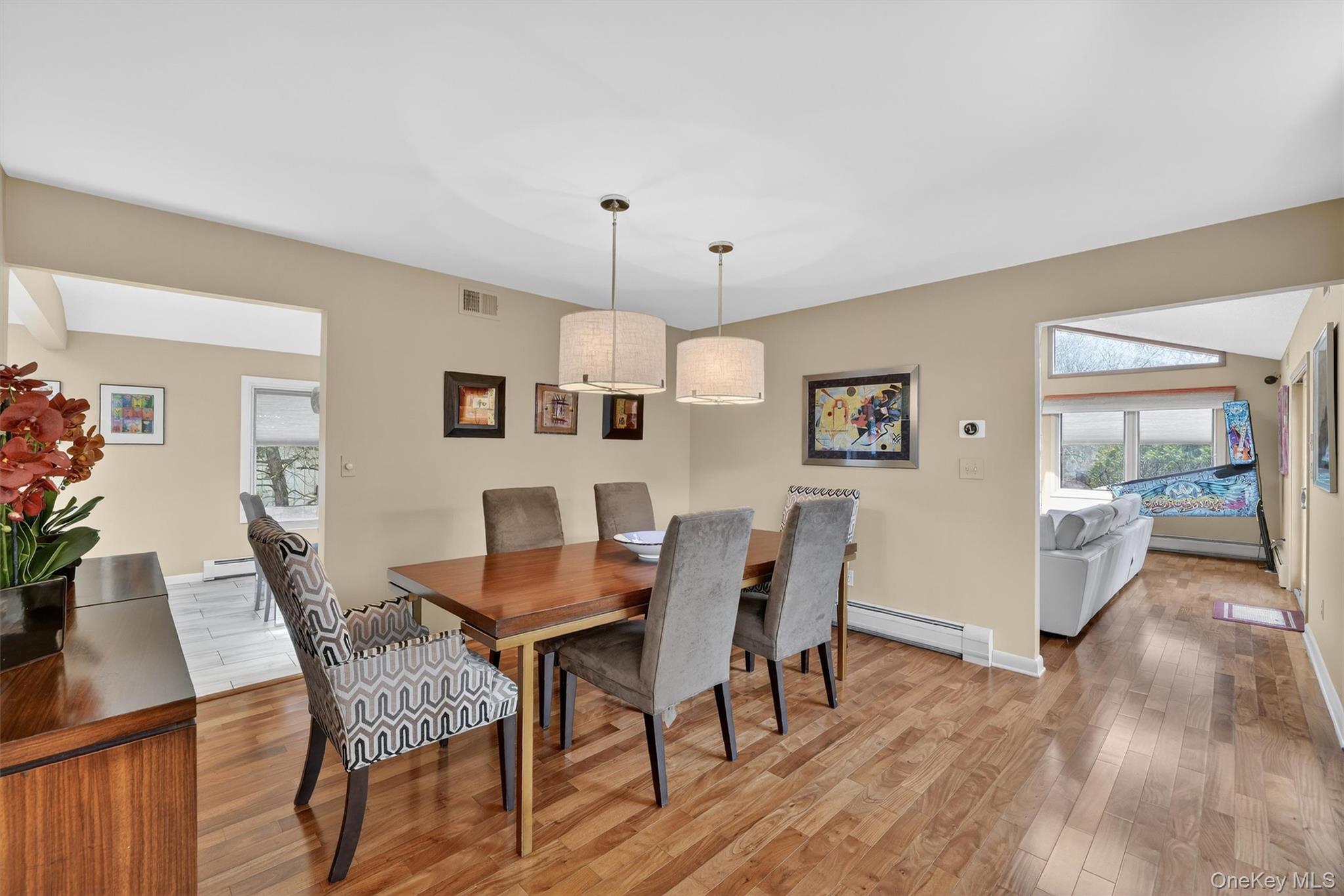 #11 photo, 8 Augusta Court, New City , NY 10956