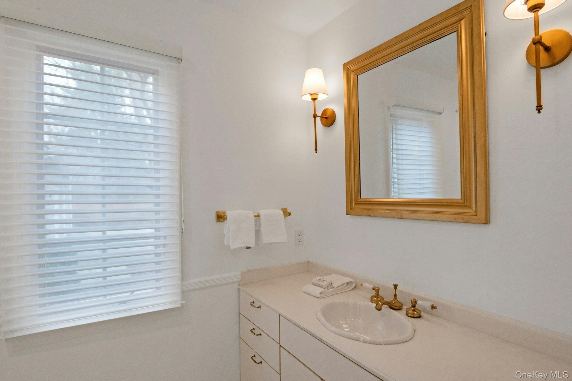 #11 photo, 24 North Way, Chappaqua , NY 10514