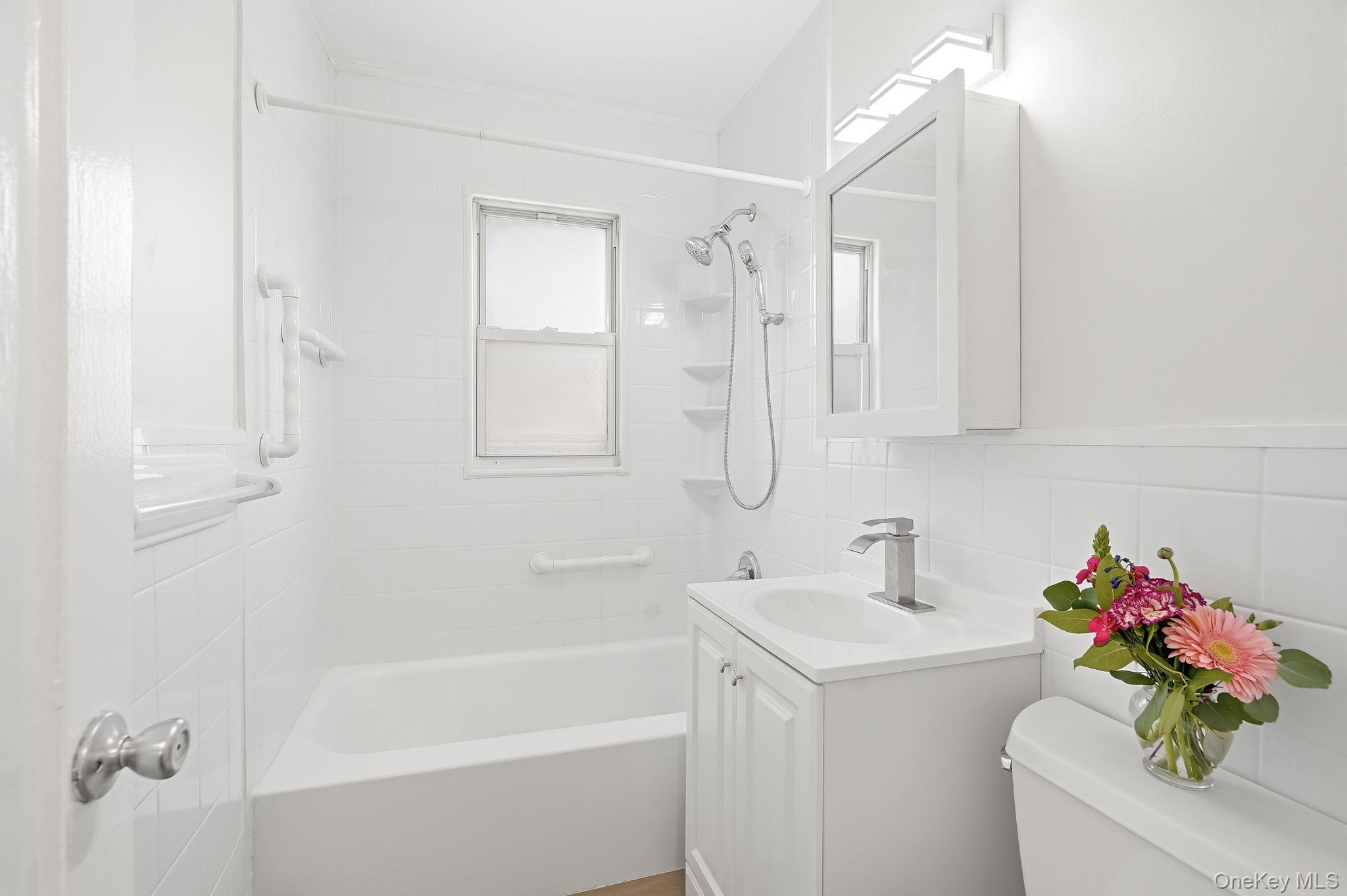 #16 photo, 9 Fieldstone Drive, Hartsdale , NY 10530