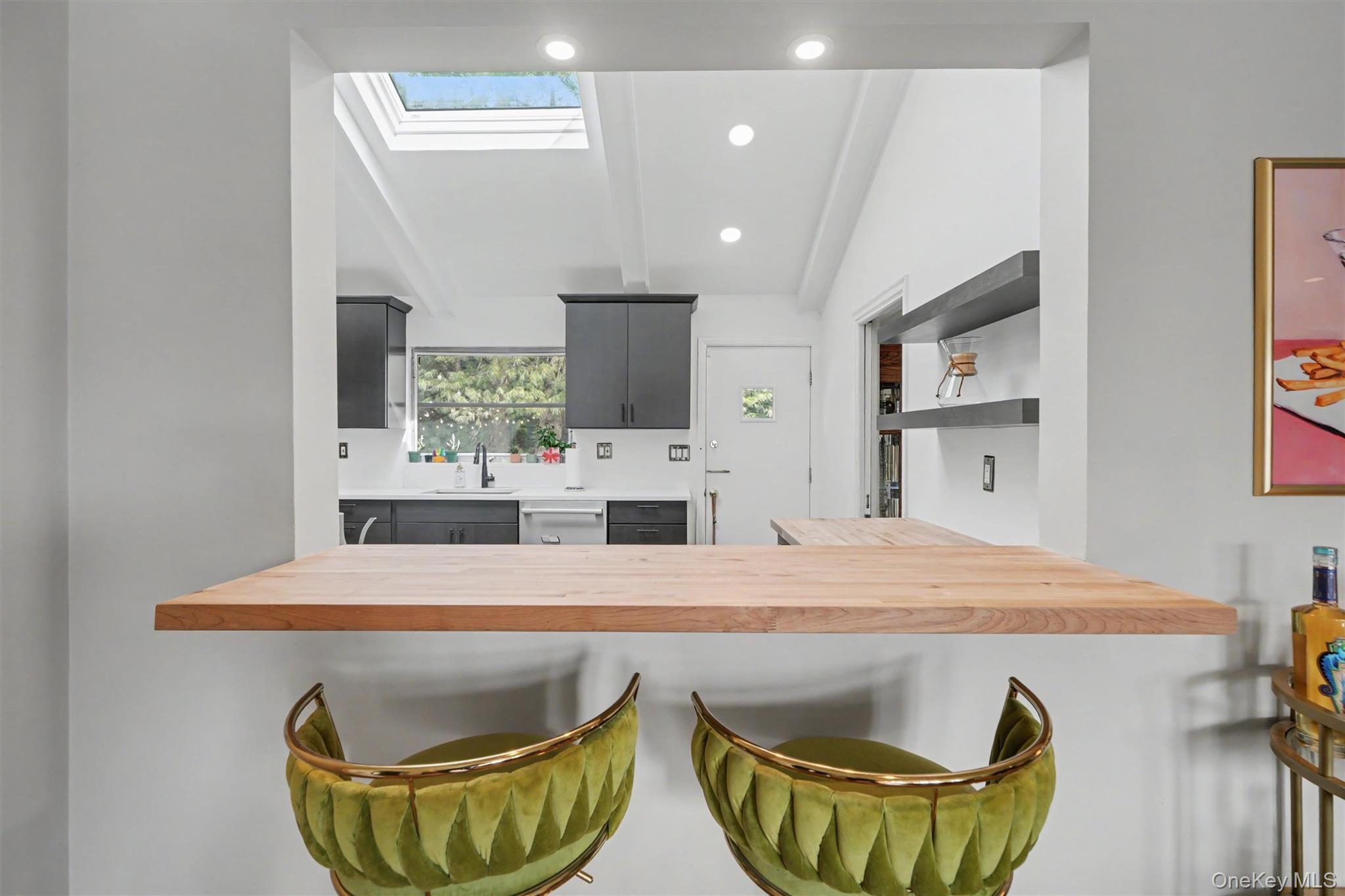 #12 photo, 1304 Birch Hill Lane, Mamaroneck , NY 10543