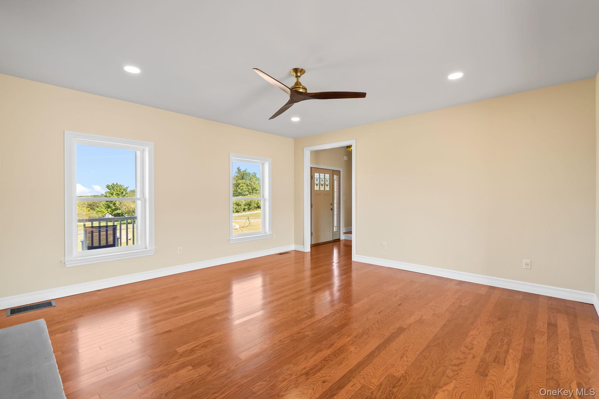 #10 photo, 254 Hull Avenue, Clintondale , NY 12515