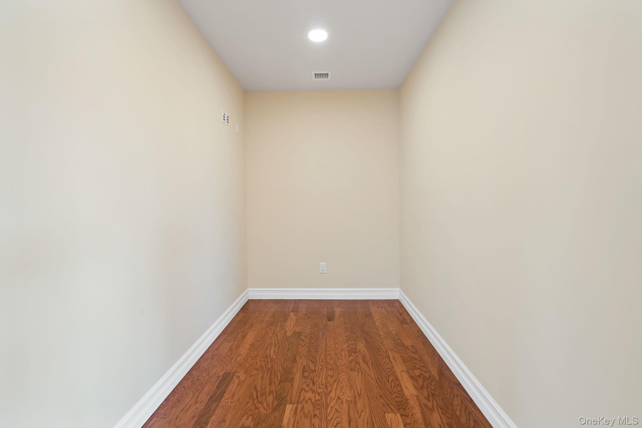 #20 photo, 254 Hull Avenue, Clintondale , NY 12515