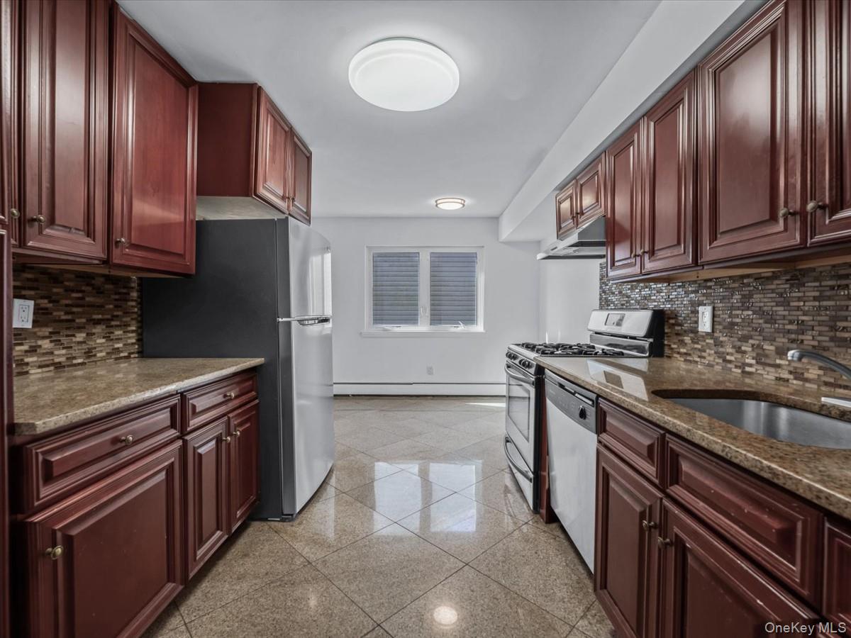 #10 photo, 2 Pickwood Lane, גרייט נק Great Neck , NY 11024