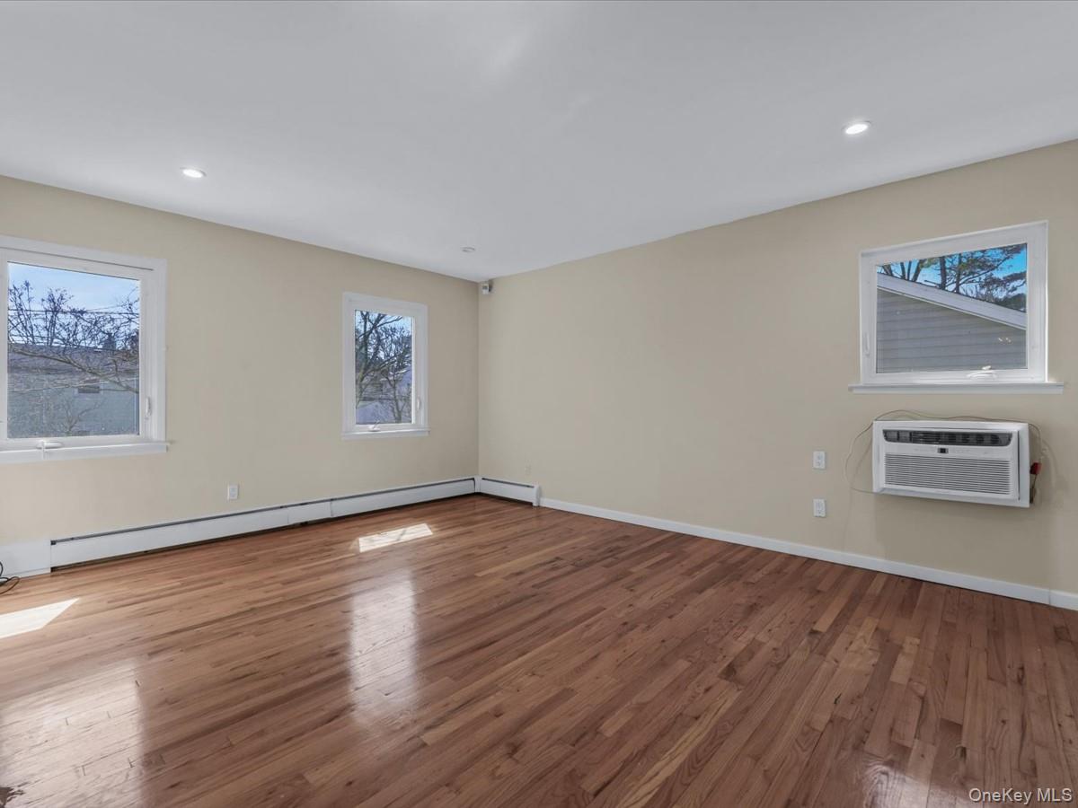 #18 photo, 2 Pickwood Lane, גרייט נק Great Neck , NY 11024