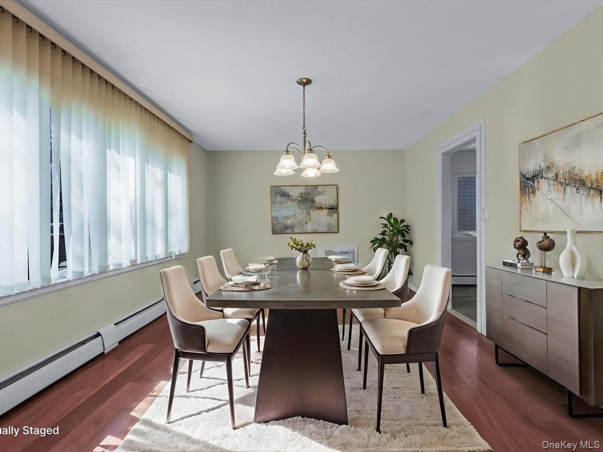 #8 photo, 2 Pickwood Lane, גרייט נק Great Neck , NY 11024