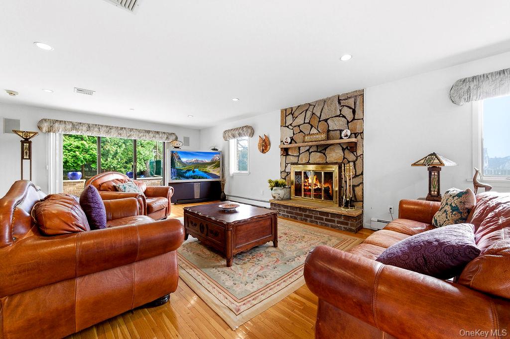 #3 photo, 201-02 27th Avenue, কুইন্‌স Bayside , NY 11360