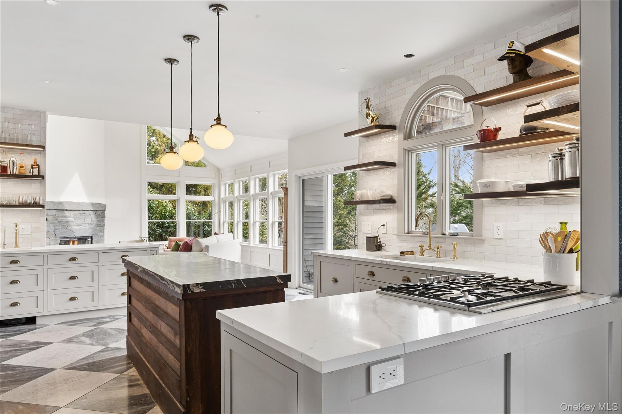 #14 photo, 4 Glynn Drive, সাফোক কাউন্টি Shelter Island , NY 11964