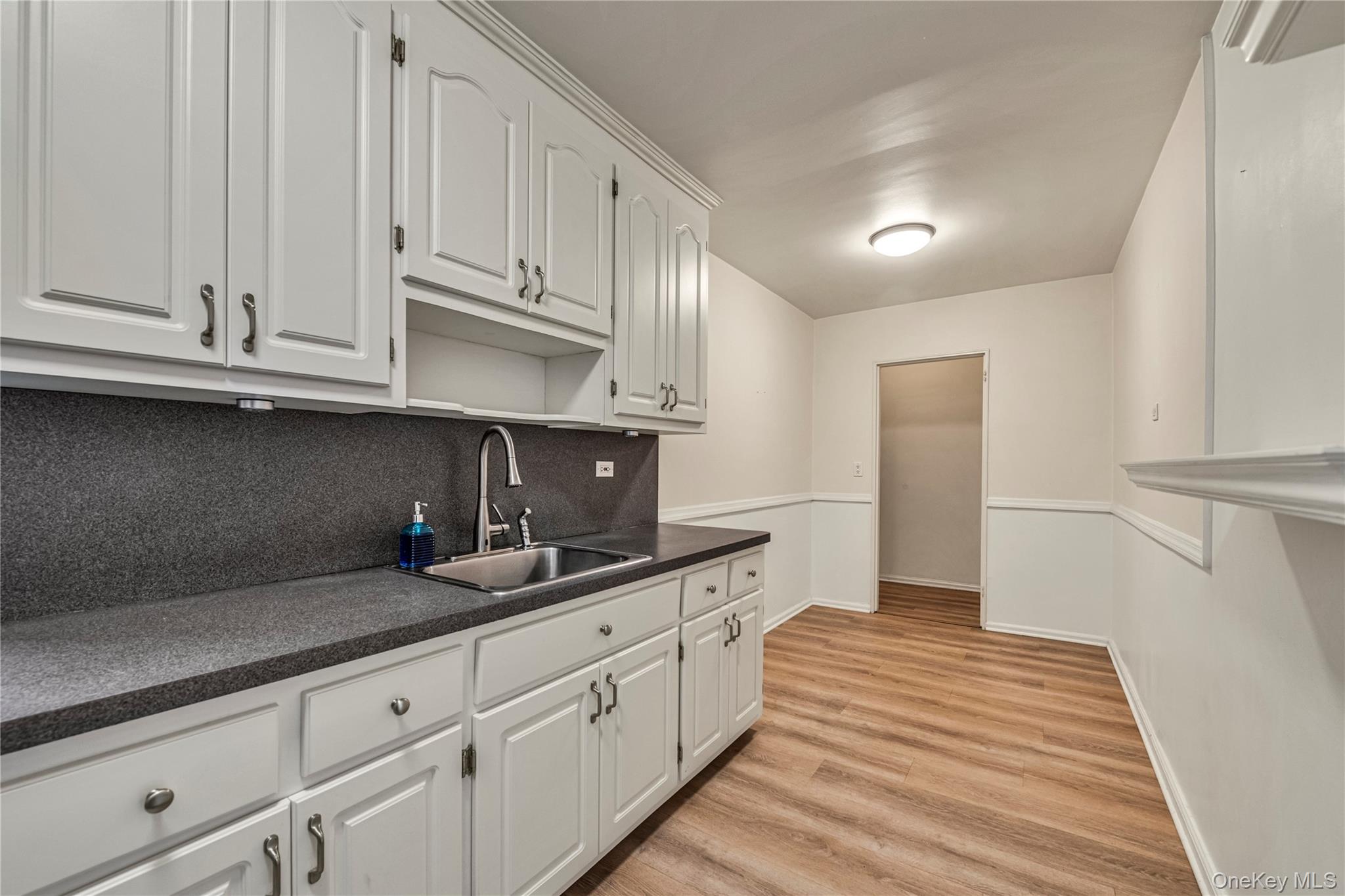 #6 photo, 83-75 Woodhaven Boulevard, কুইন্‌স Woodhaven , NY 11421