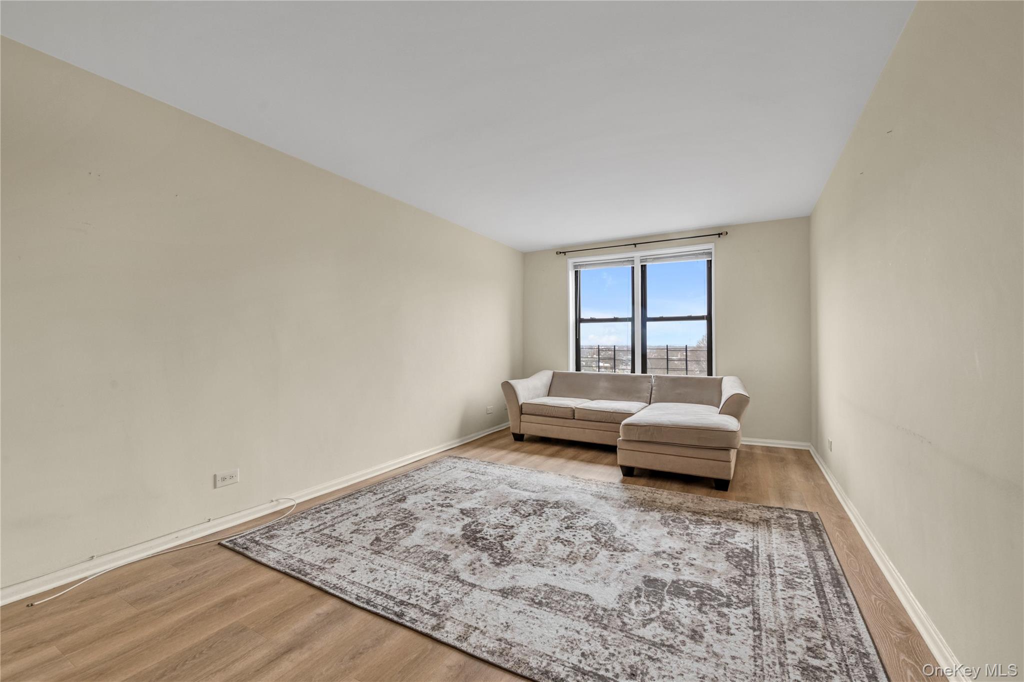 #9 photo, 83-75 Woodhaven Boulevard, কুইন্‌স Woodhaven , NY 11421