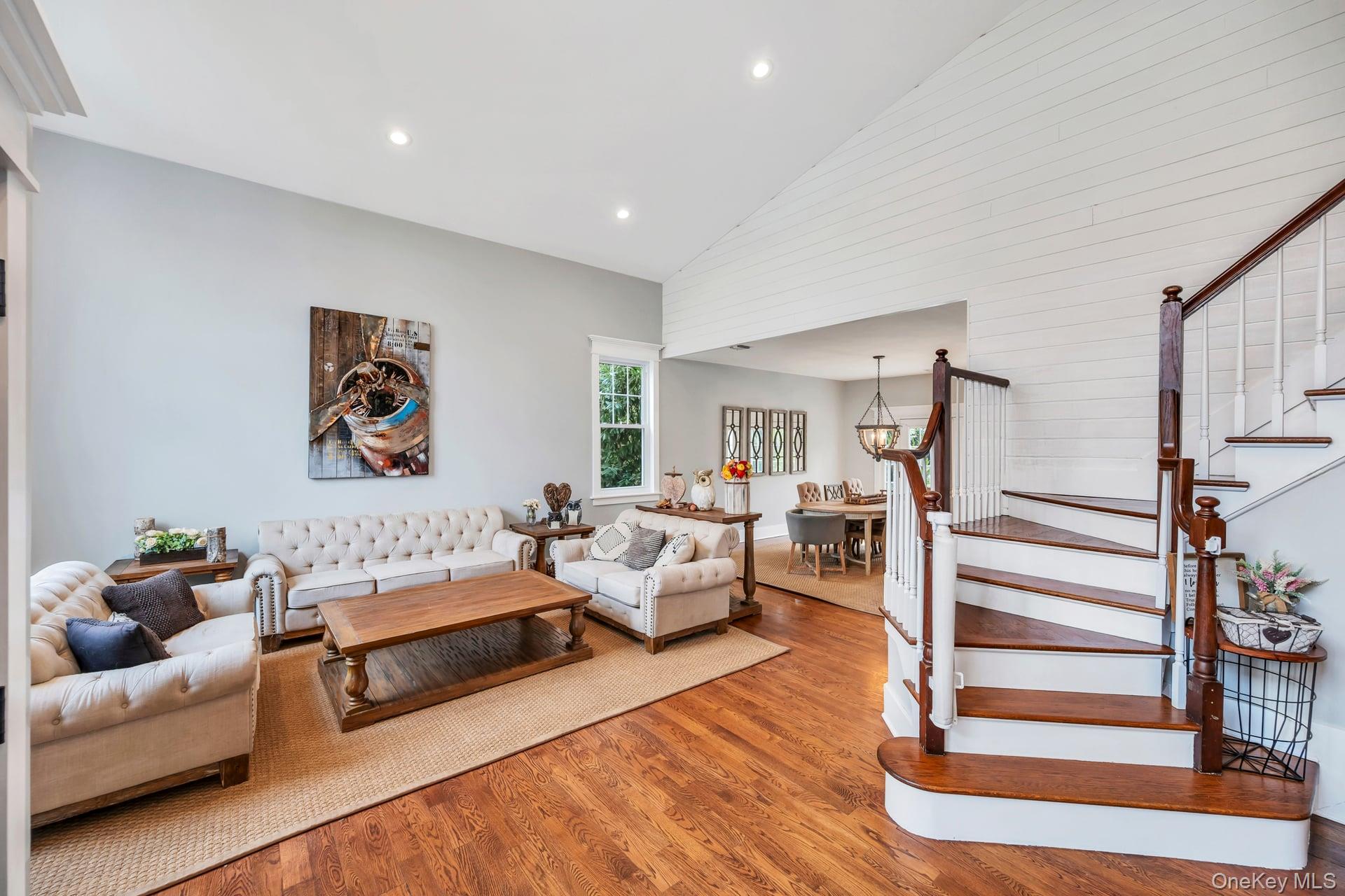 #17 photo, 40 Arbor Field Way, সাফোক কাউন্টি Lake Grove , NY 11755