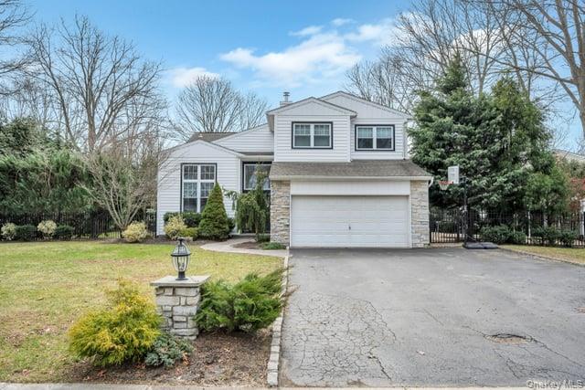 #2 photo, 40 Arbor Field Way, সাফোক কাউন্টি Lake Grove , NY 11755