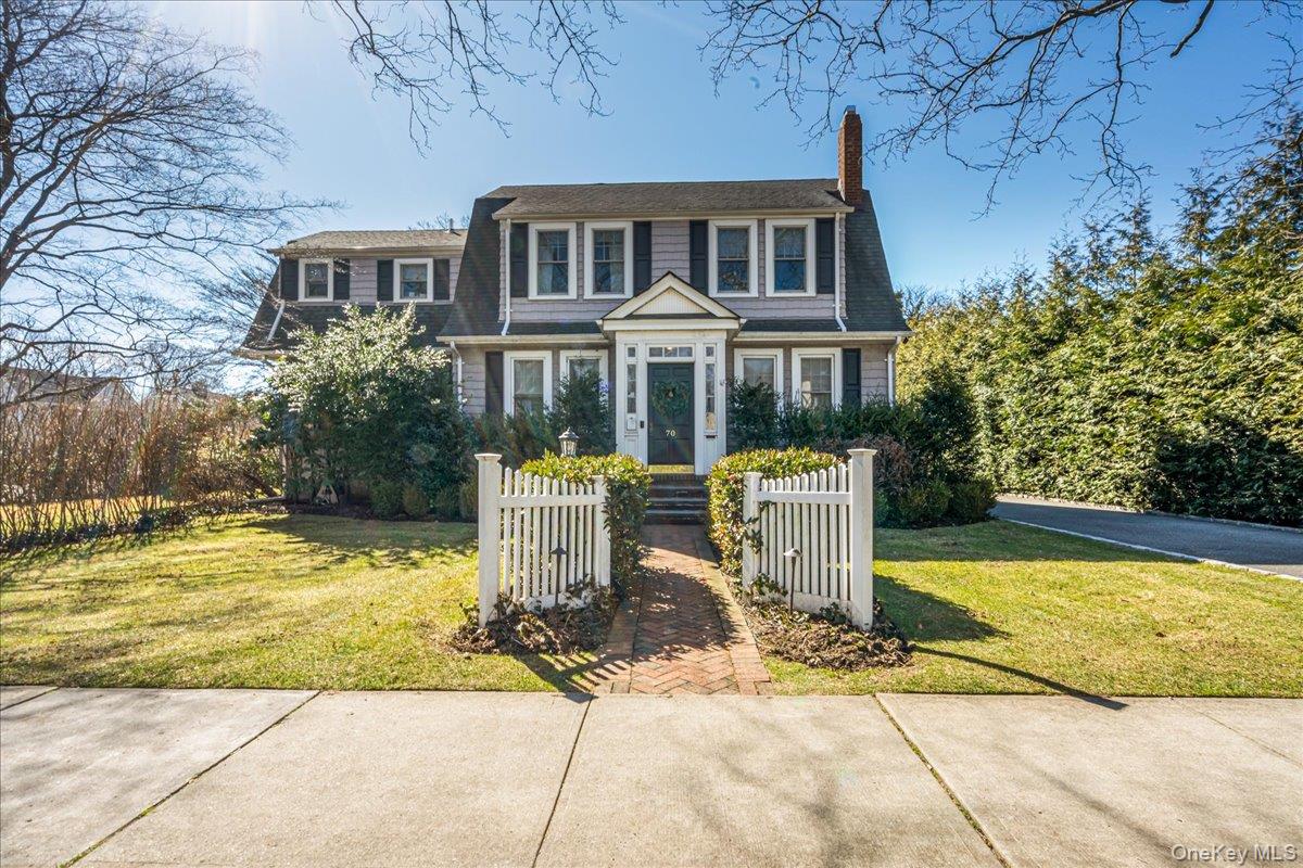 #1 photo, 70 Magnolia Avenue, নাসাউ কাউন্টি Garden City , NY 11530