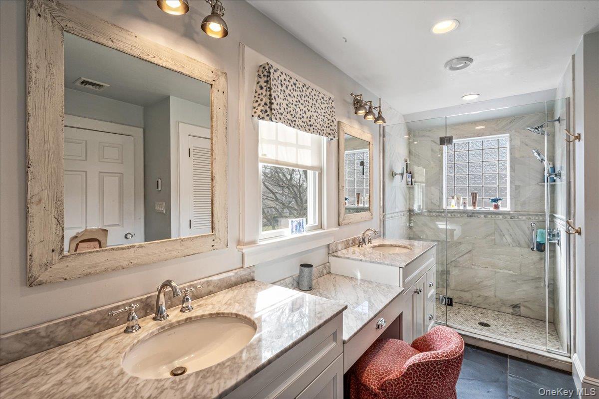 #18 photo, 70 Magnolia Avenue, নাসাউ কাউন্টি Garden City , NY 11530