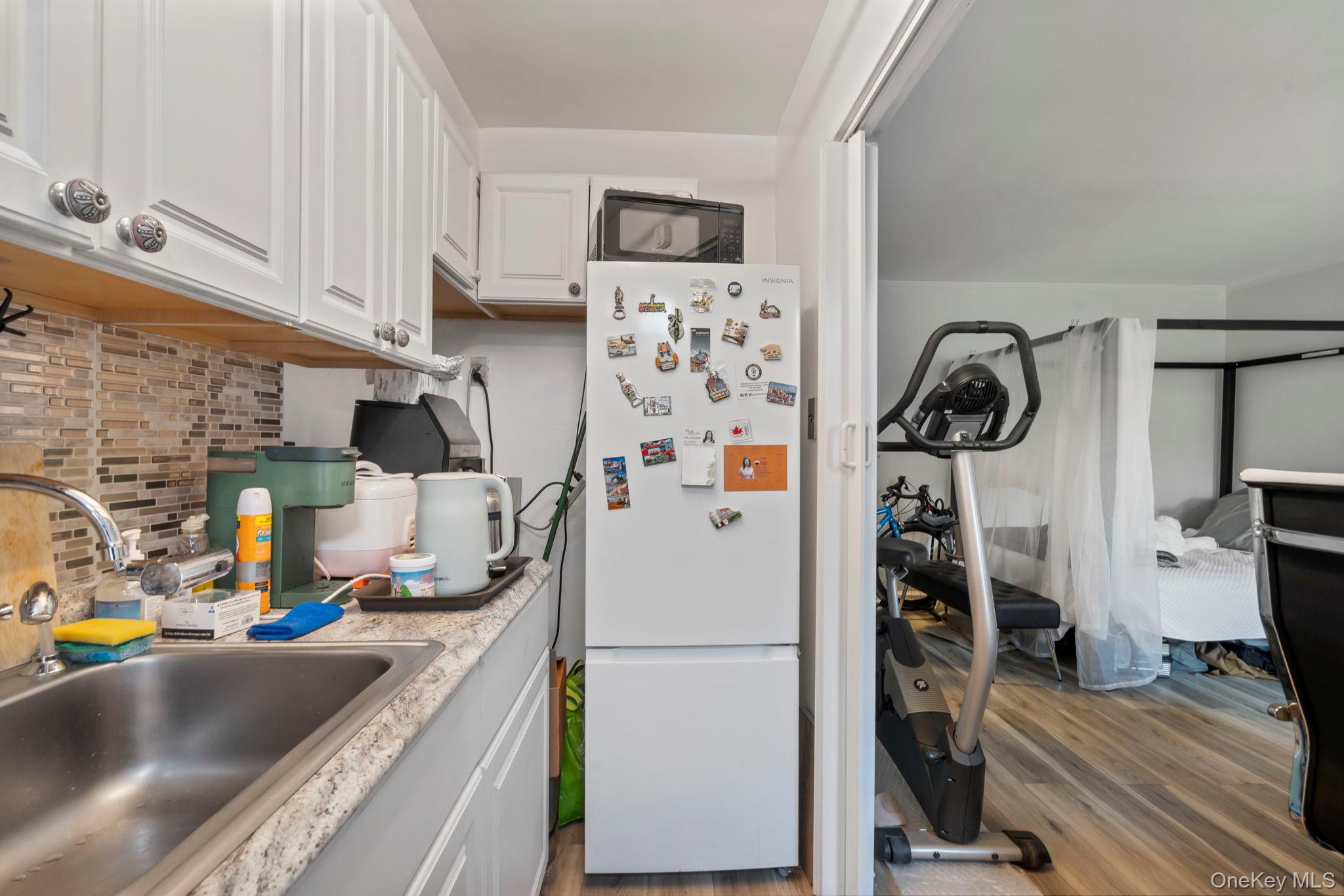 #15 photo, 215-12 47 Ave, কুইন্‌স Bayside , NY 11361