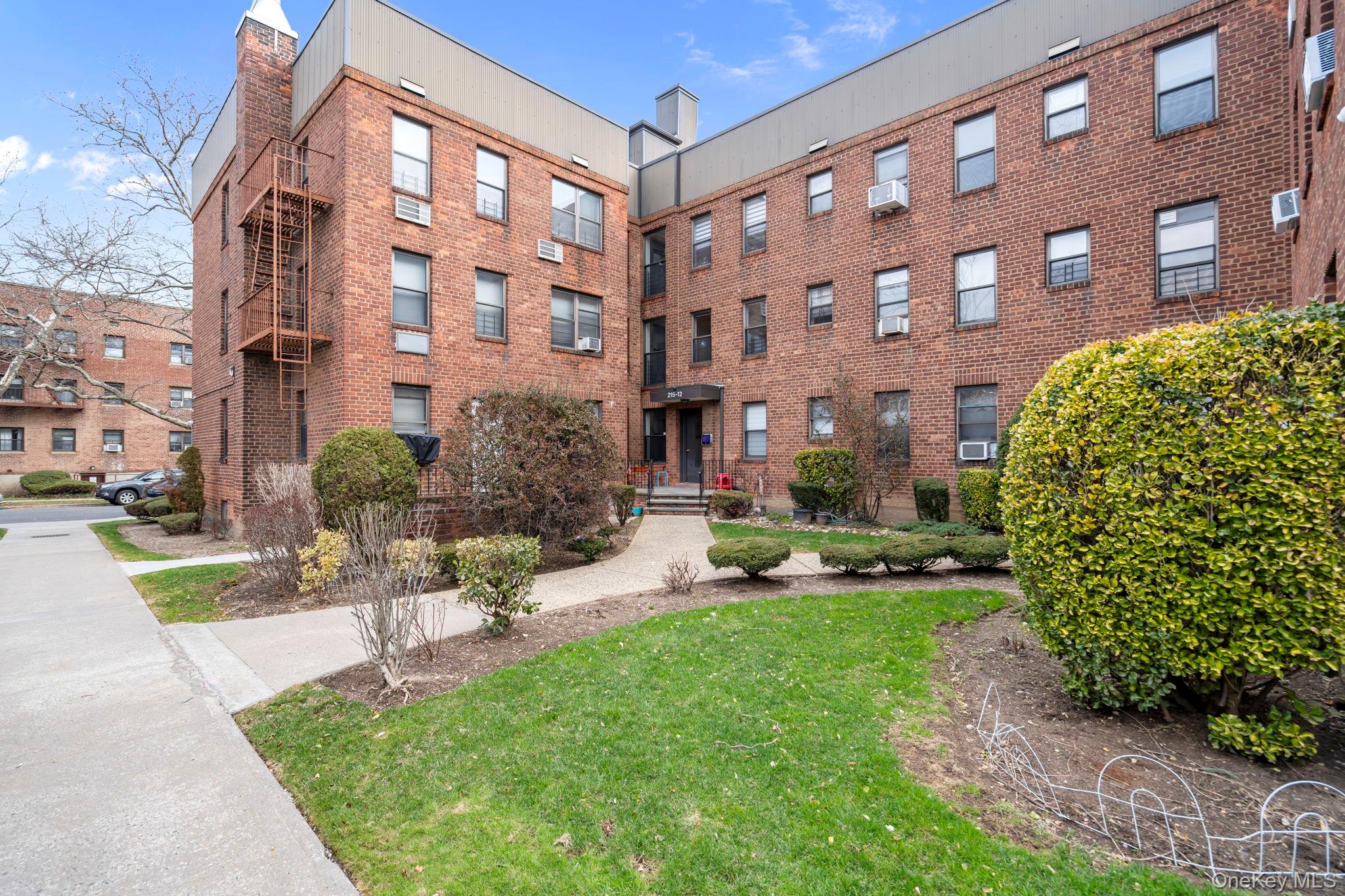 #3 photo, 215-12 47 Ave, কুইন্‌স Bayside , NY 11361