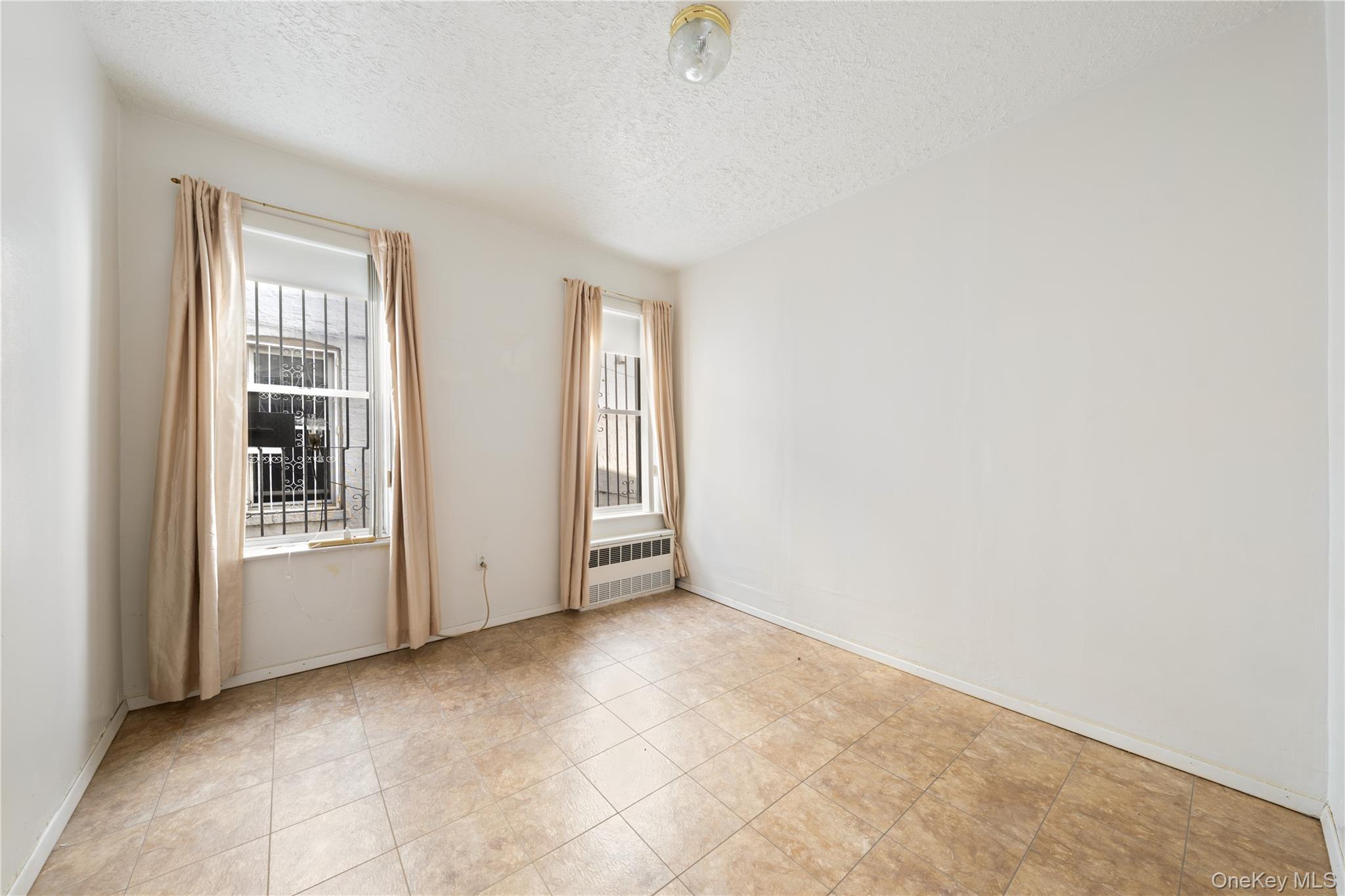 #9 photo, 1967 71st Street, ব্রুকলিন Brooklyn , NY 11204