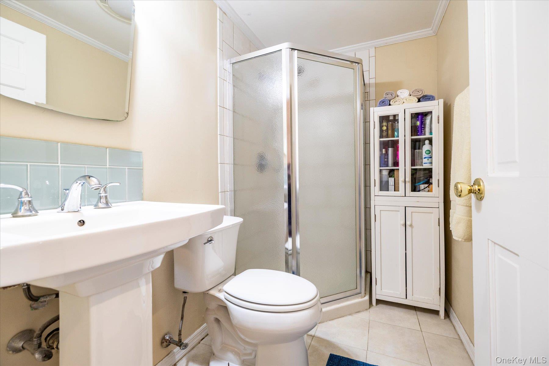 #12 photo, 11 Maple Street, নাসাউ কাউন্টি Malverne , NY 11565