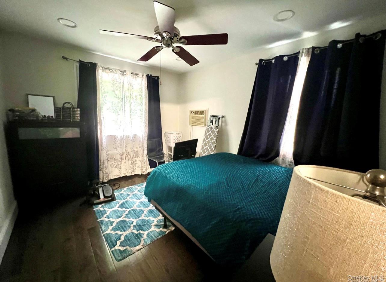 #8 photo, 224-33 Kingsbury Avenue, কুইন্‌স Oakland Gardens , NY 11364