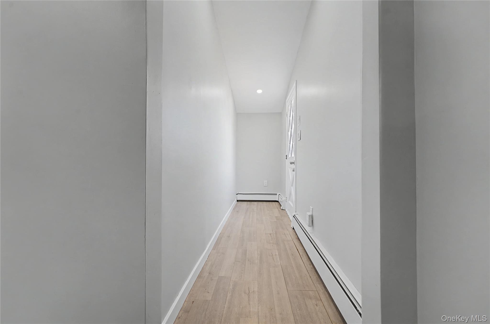 #10 photo, 37 Fork Lane, নাসাউ কাউন্টি Hicksville , NY 11801