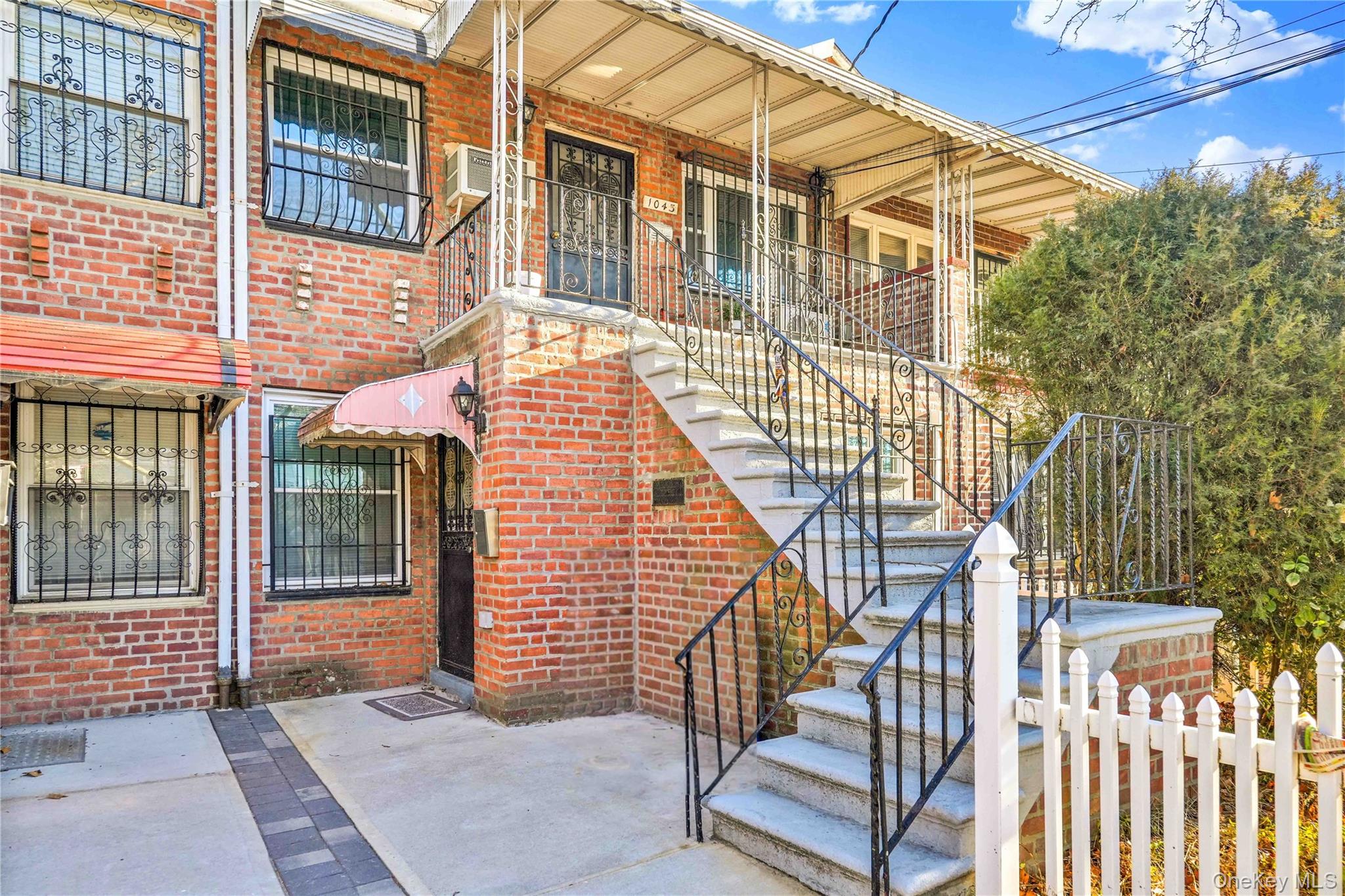 #3 photo, 1043 E 101st Street, ব্রুকলিন Brooklyn , NY 11236