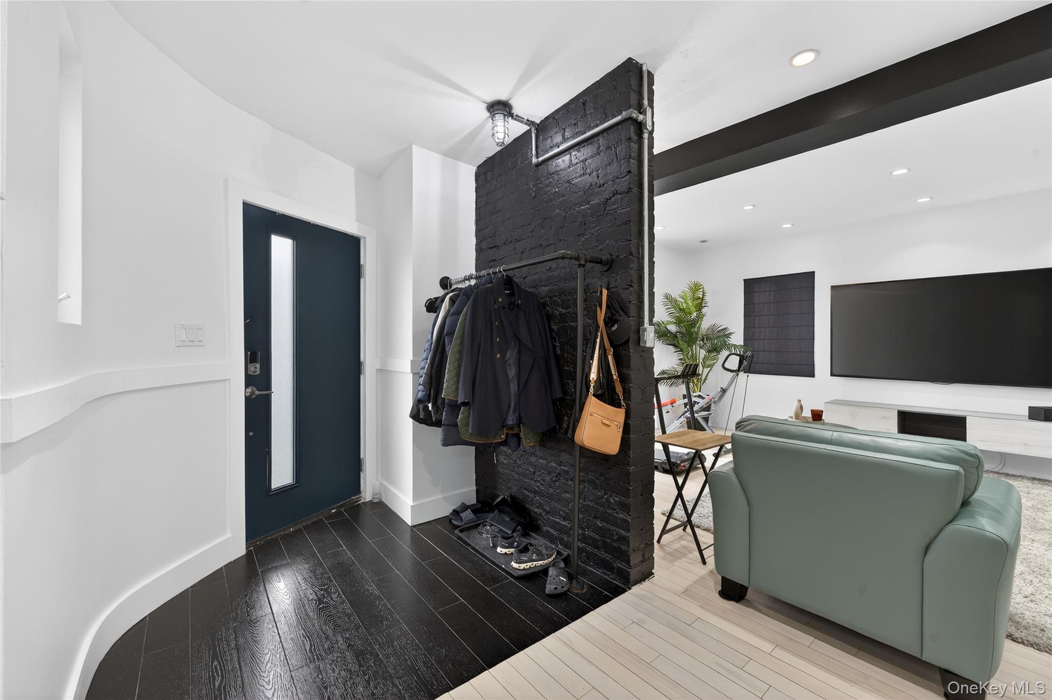 #13 photo, 2033 Hering Avenue, ব্রঙ্কস Bronx , NY 10461