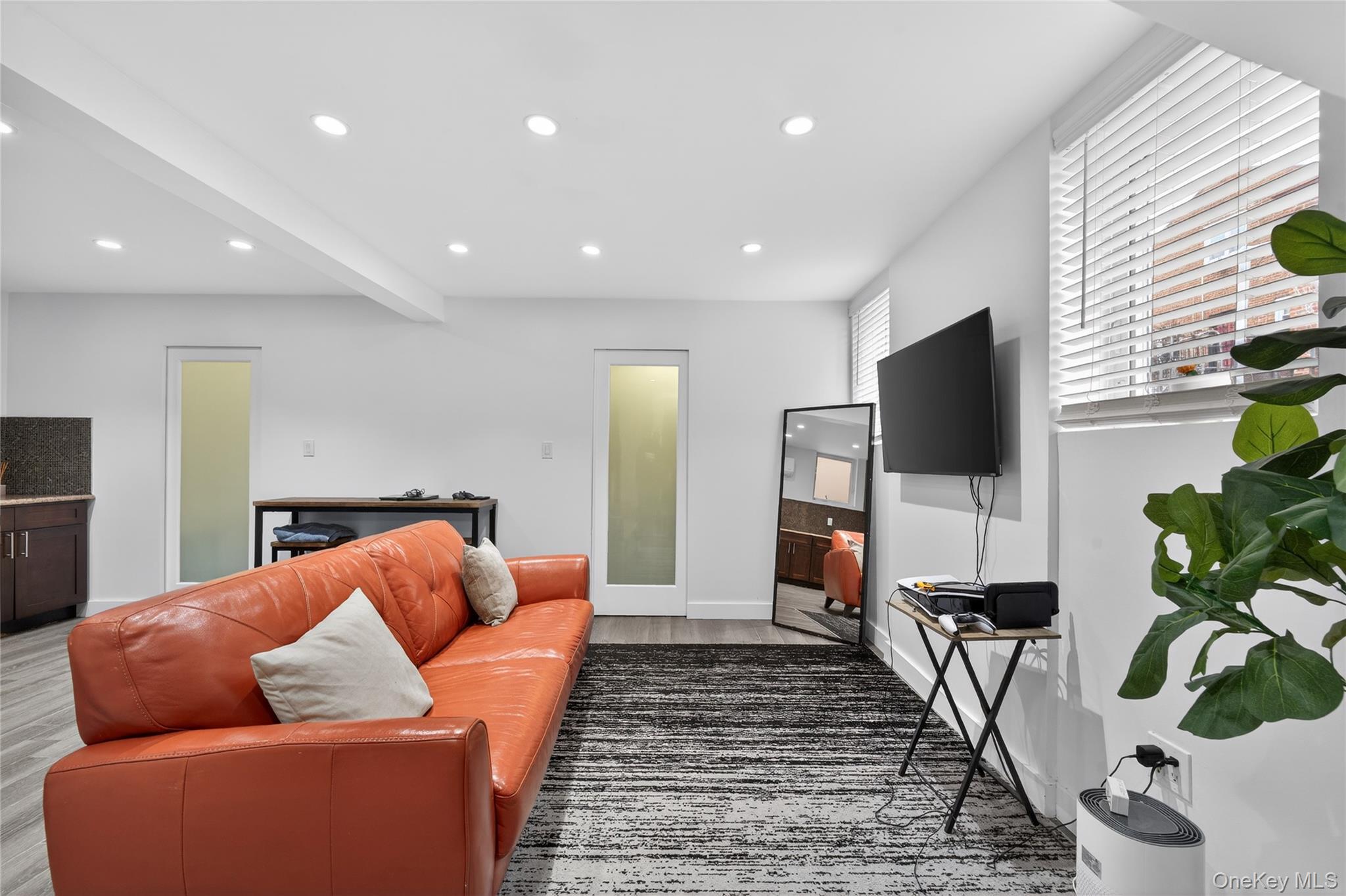 #18 photo, 2033 Hering Avenue, ব্রঙ্কস Bronx , NY 10461