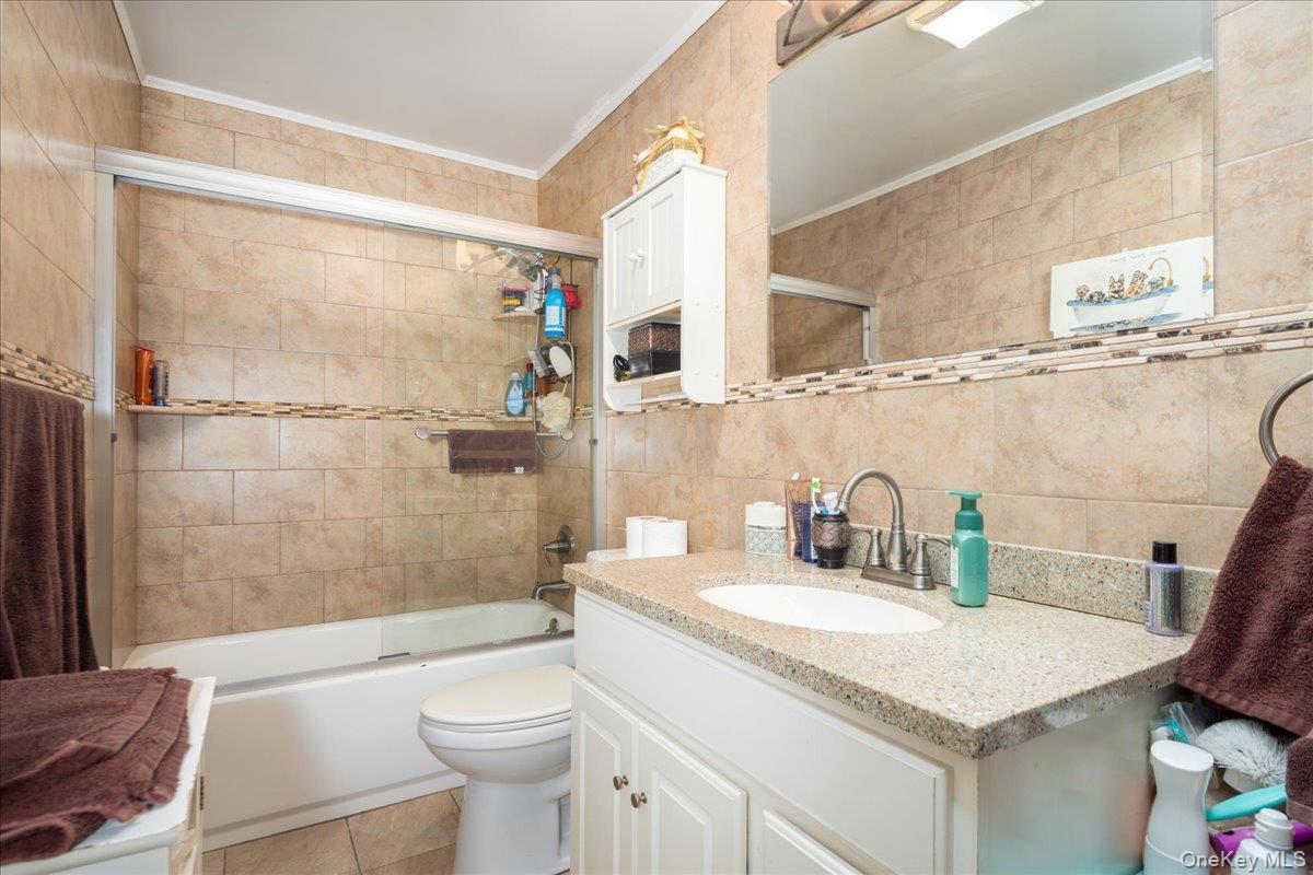 #10 photo, 7918 149th Avenue, কুইন্‌স Howard Beach , NY 11414