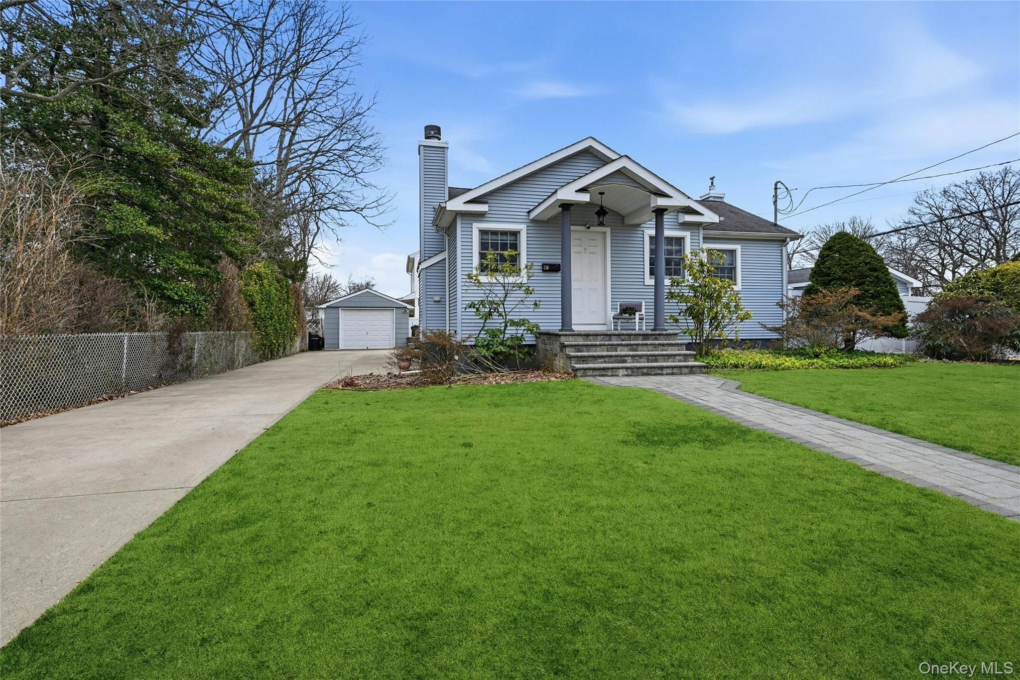 #1 photo, 136 Park Avenue, Deer Park , NY 11729