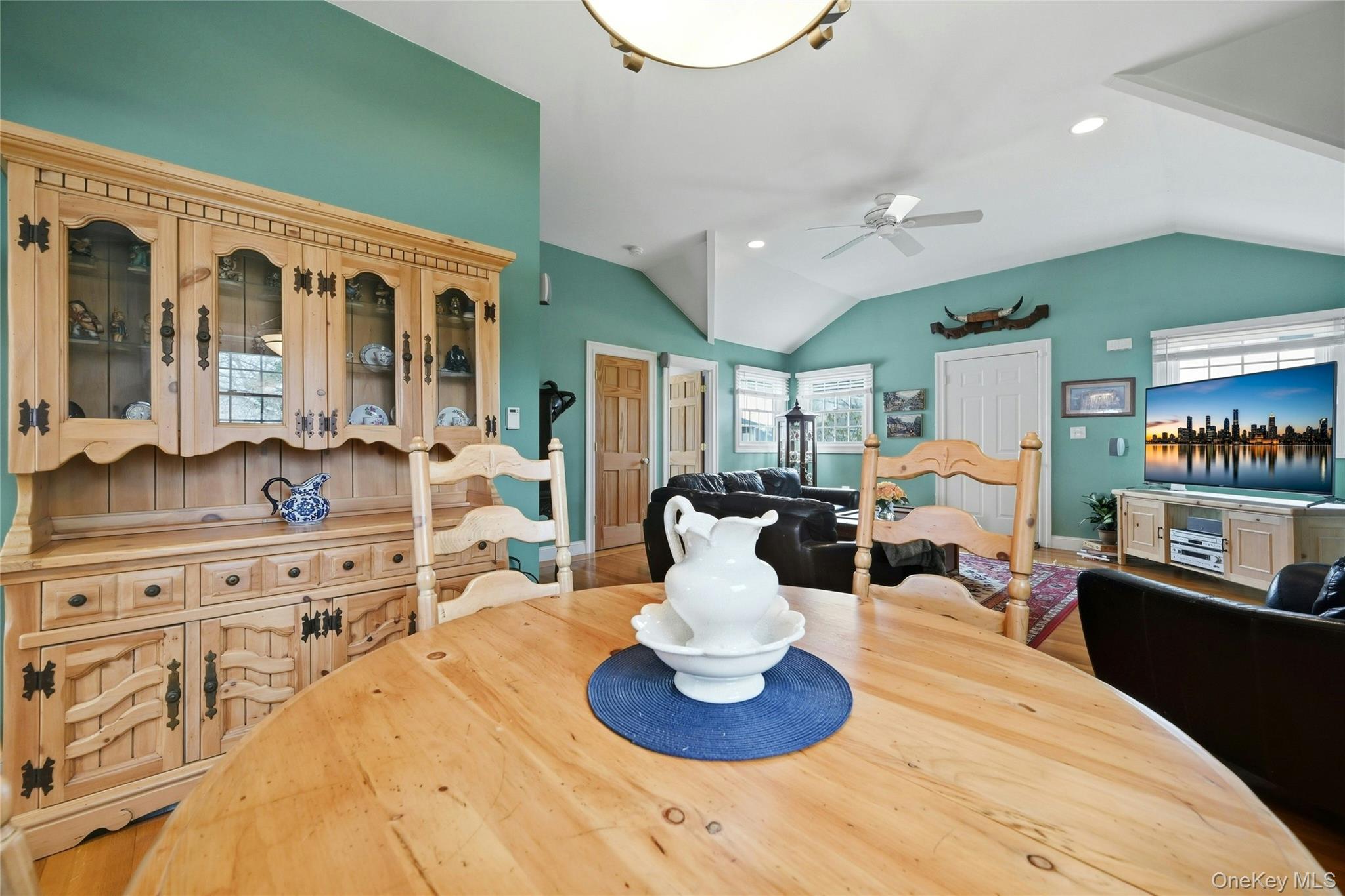 #11 photo, 136 Park Avenue, Deer Park , NY 11729