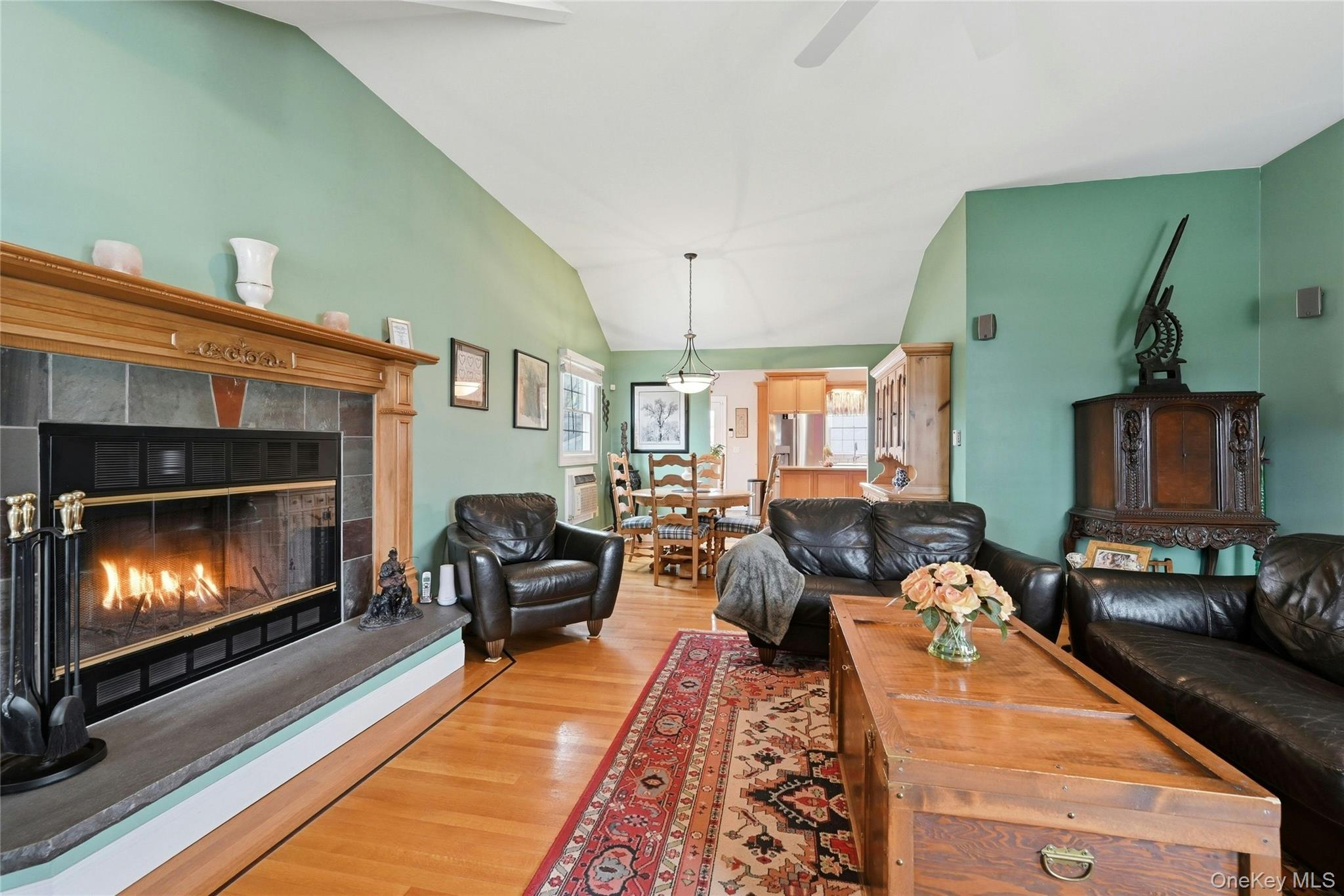 #7 photo, 136 Park Avenue, Deer Park , NY 11729