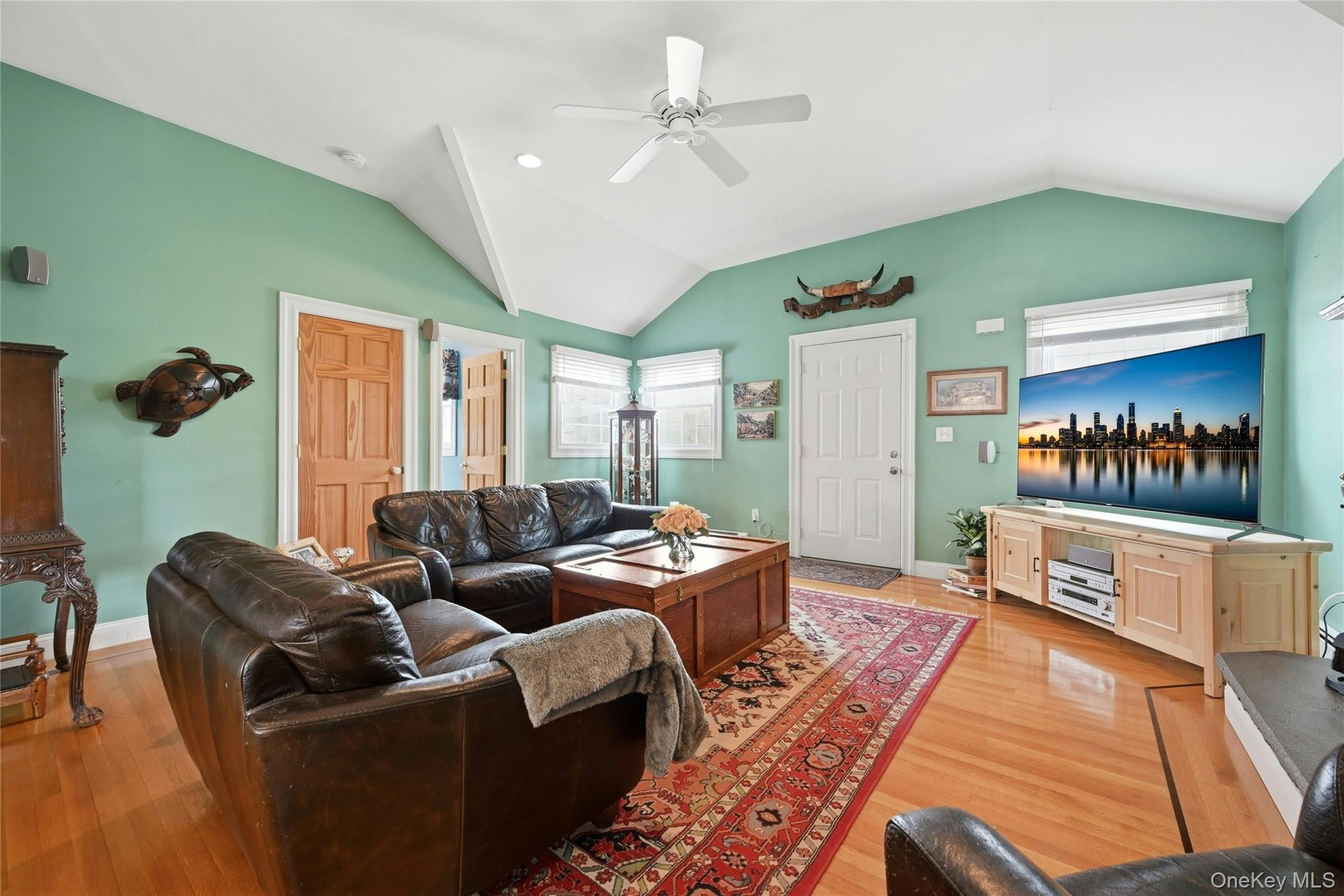 #8 photo, 136 Park Avenue, Deer Park , NY 11729