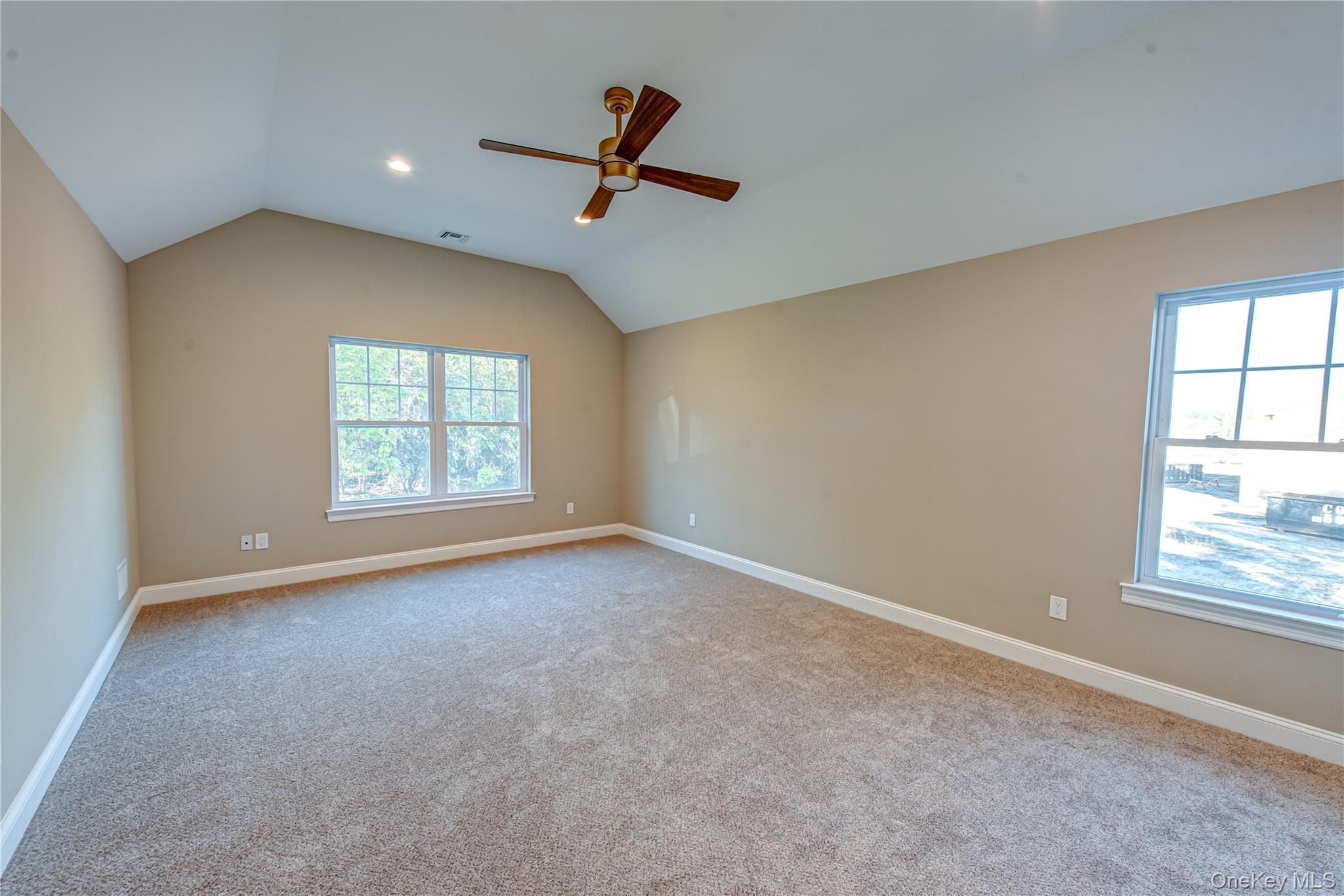 #14 photo, 457 Pond Path, সাফোক কাউন্টি East Setauket , NY 11733