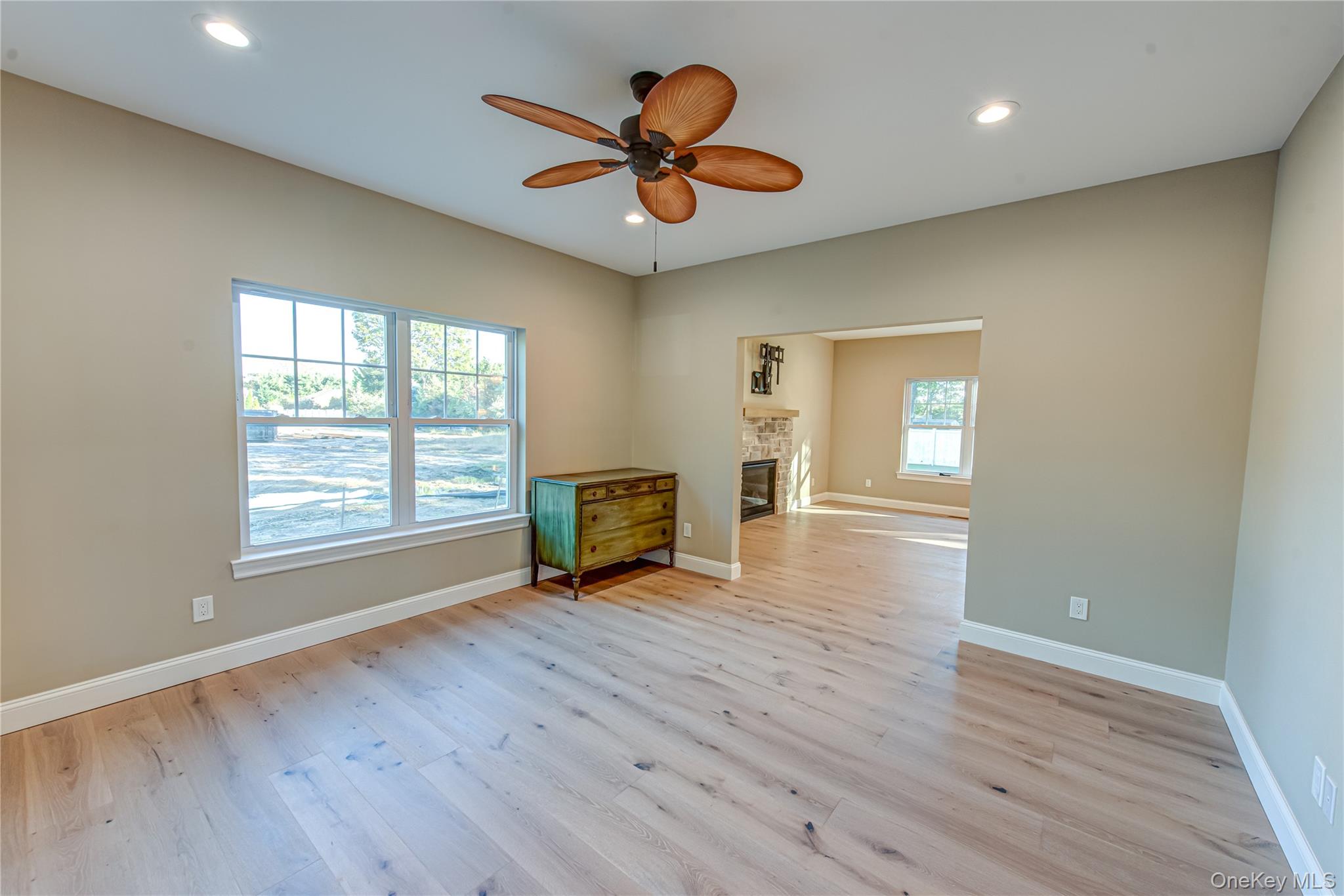 #4 photo, 457 Pond Path, সাফোক কাউন্টি East Setauket , NY 11733