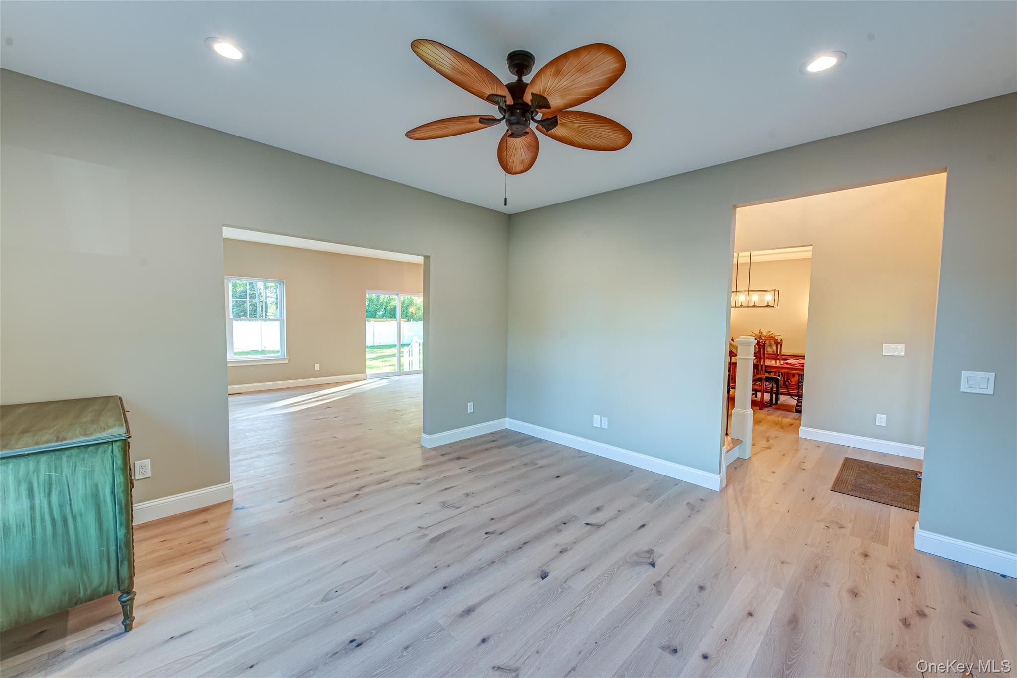 #5 photo, 457 Pond Path, সাফোক কাউন্টি East Setauket , NY 11733