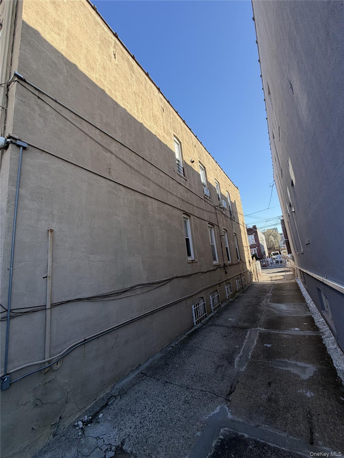 #2 photo, 3714 102nd Street, কুইন্‌স Corona , NY 11368