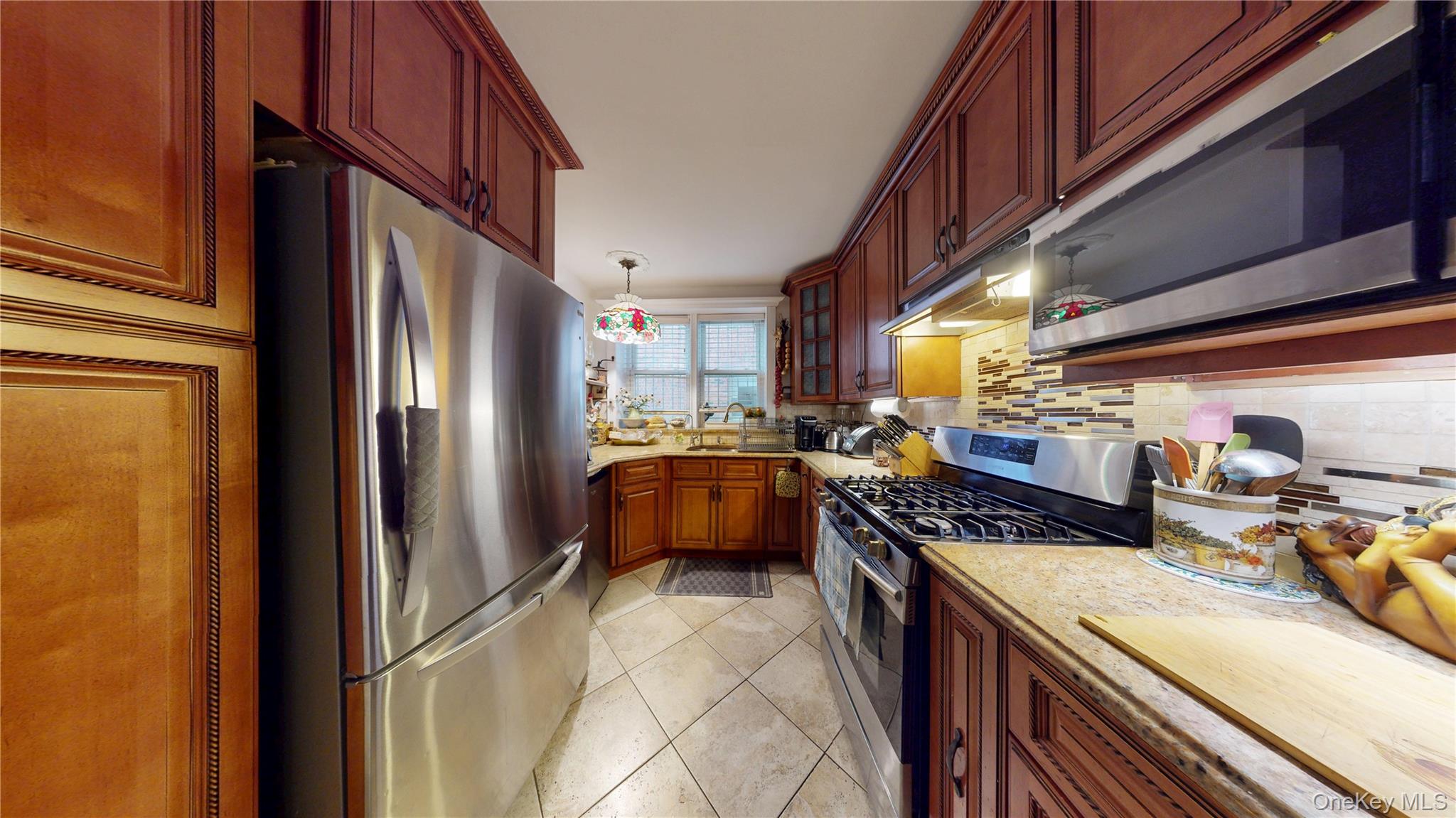 #8 photo, 1625 Emmons Avenue, ব্রুকলিন Brooklyn , NY 11235