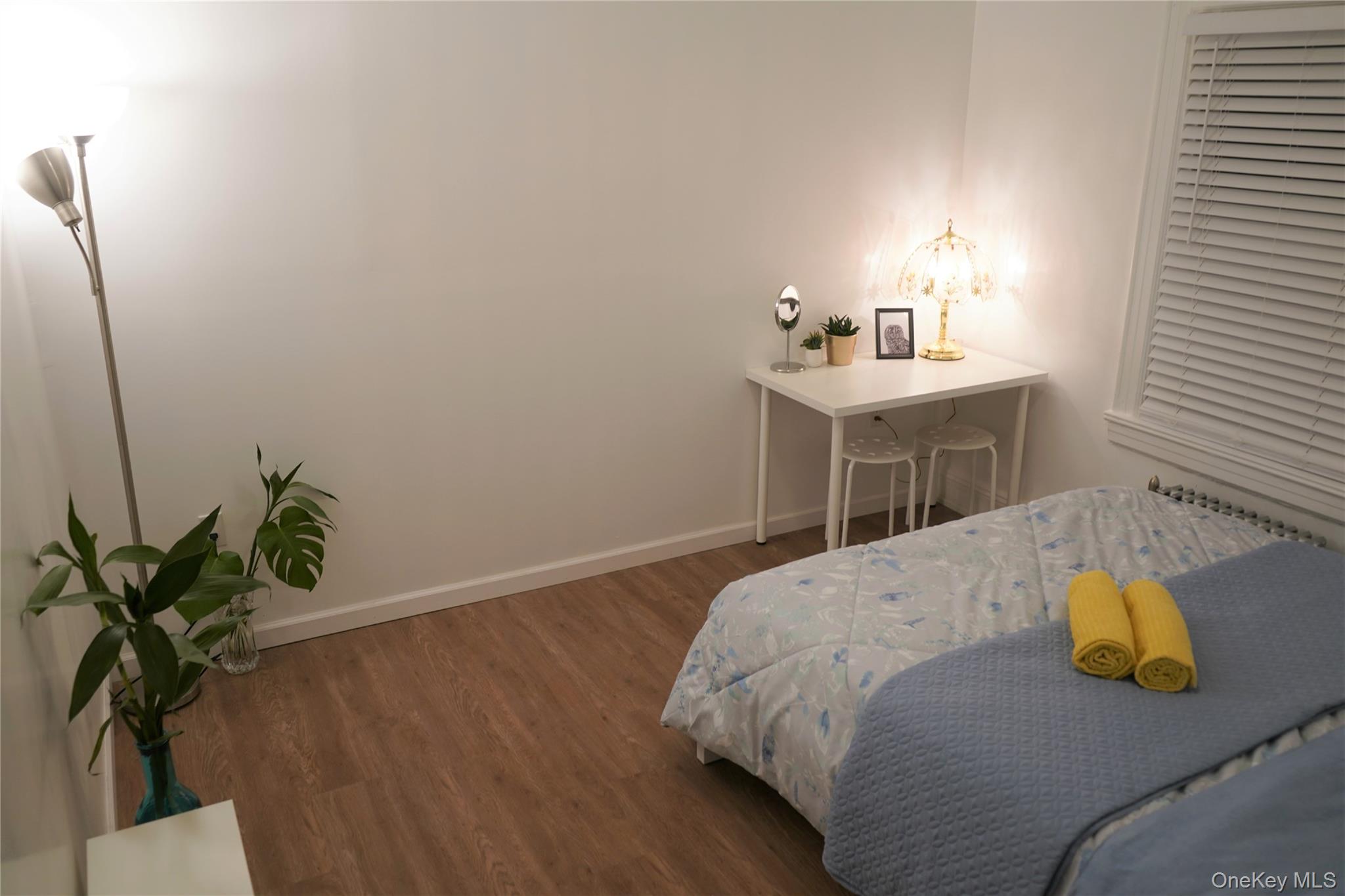 #5 photo, 37-54 99th Street, कोरोना Corona , NY 11368