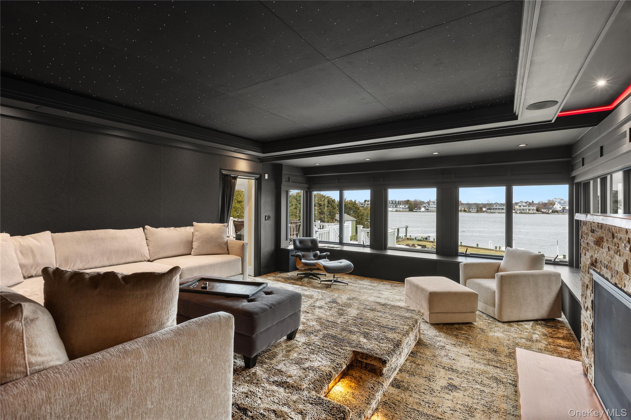 #11 photo, 311 Great River Road, 롱 아일랜드 Great River , NY 11739