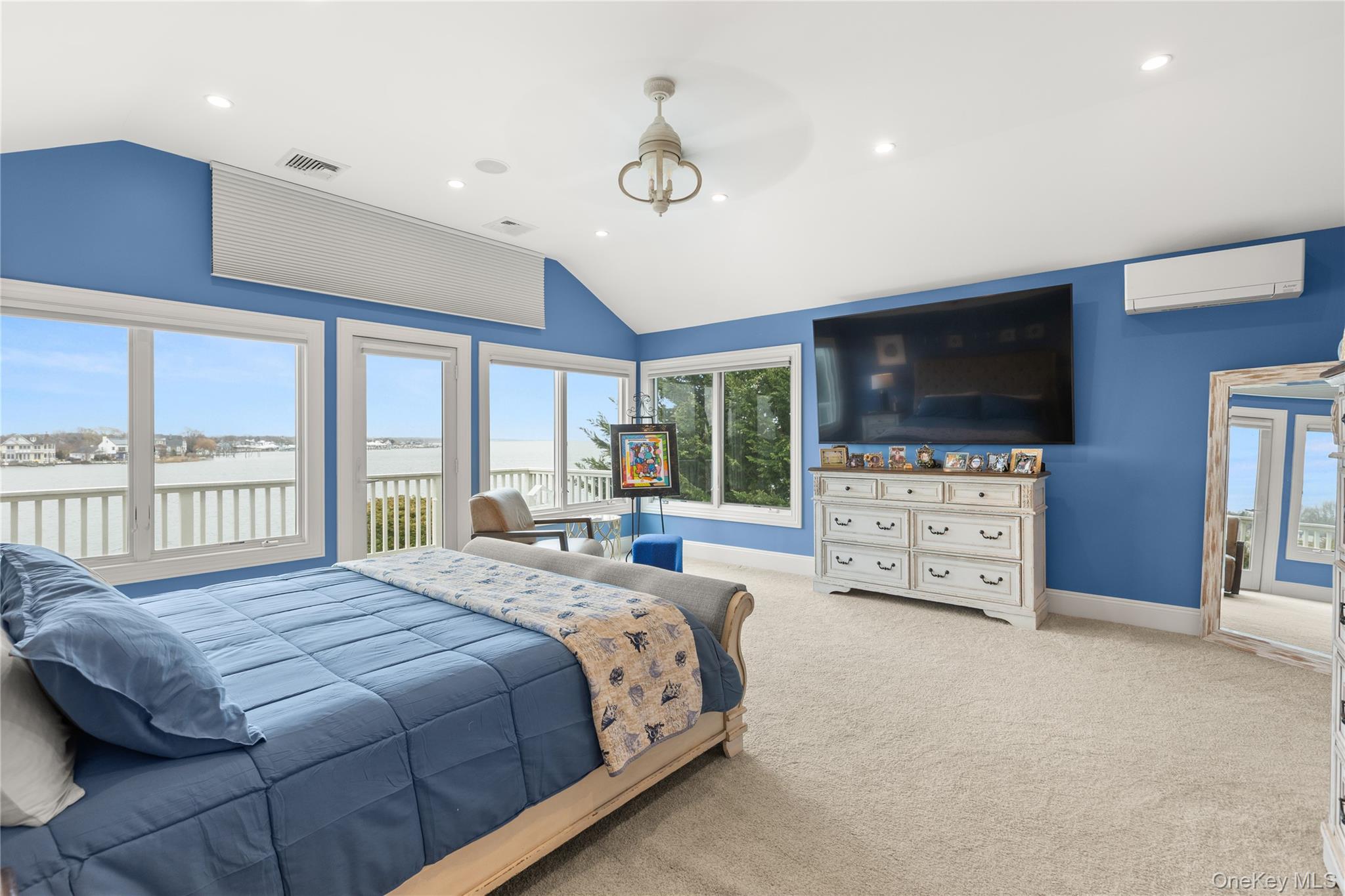 #18 photo, 311 Great River Road, 롱 아일랜드 Great River , NY 11739