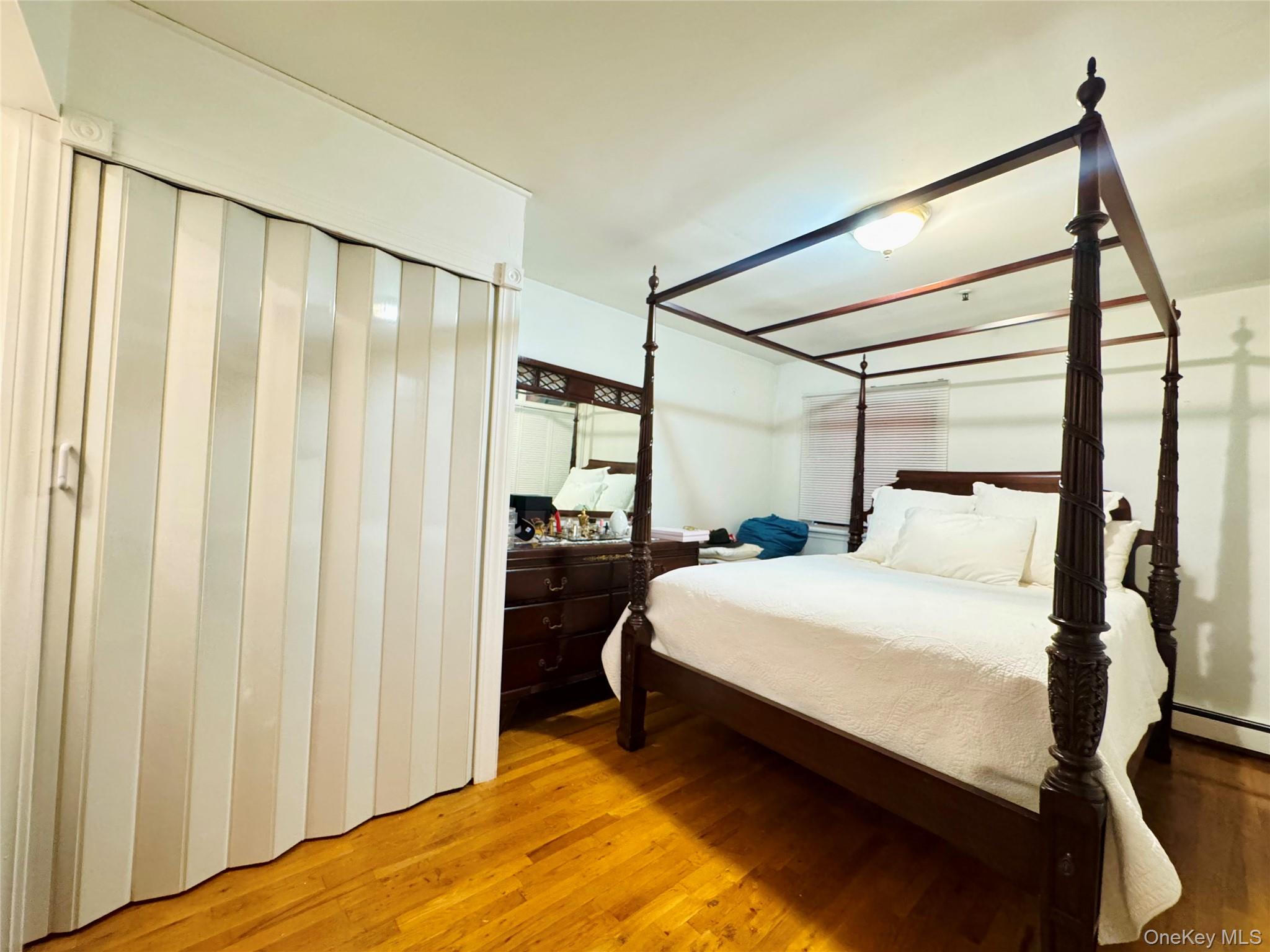 #5 photo, 320 Huntington Avenue, ব্রঙ্কস Bronx , NY 10465