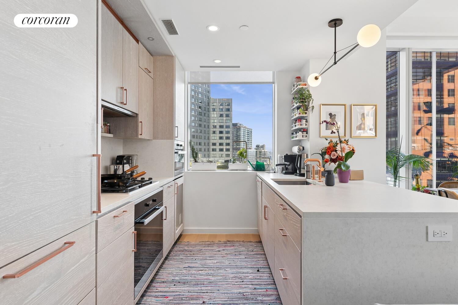 #4 photo, Brooklyn, ব্রুকলিন Downtown Brooklyn , NY 11201